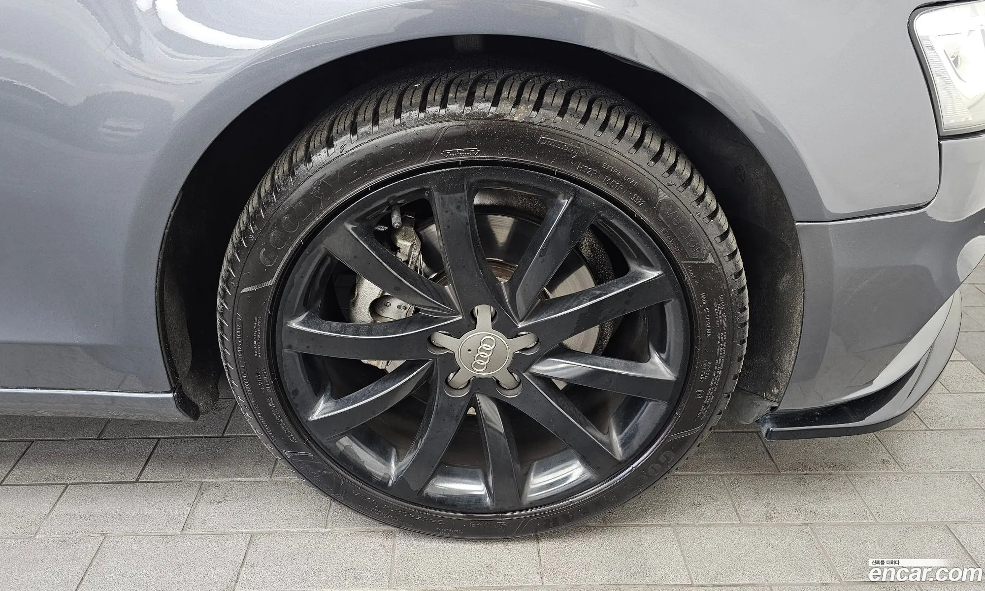 Audi A4 2014 WAUZZZ8K9FN010655 — 3