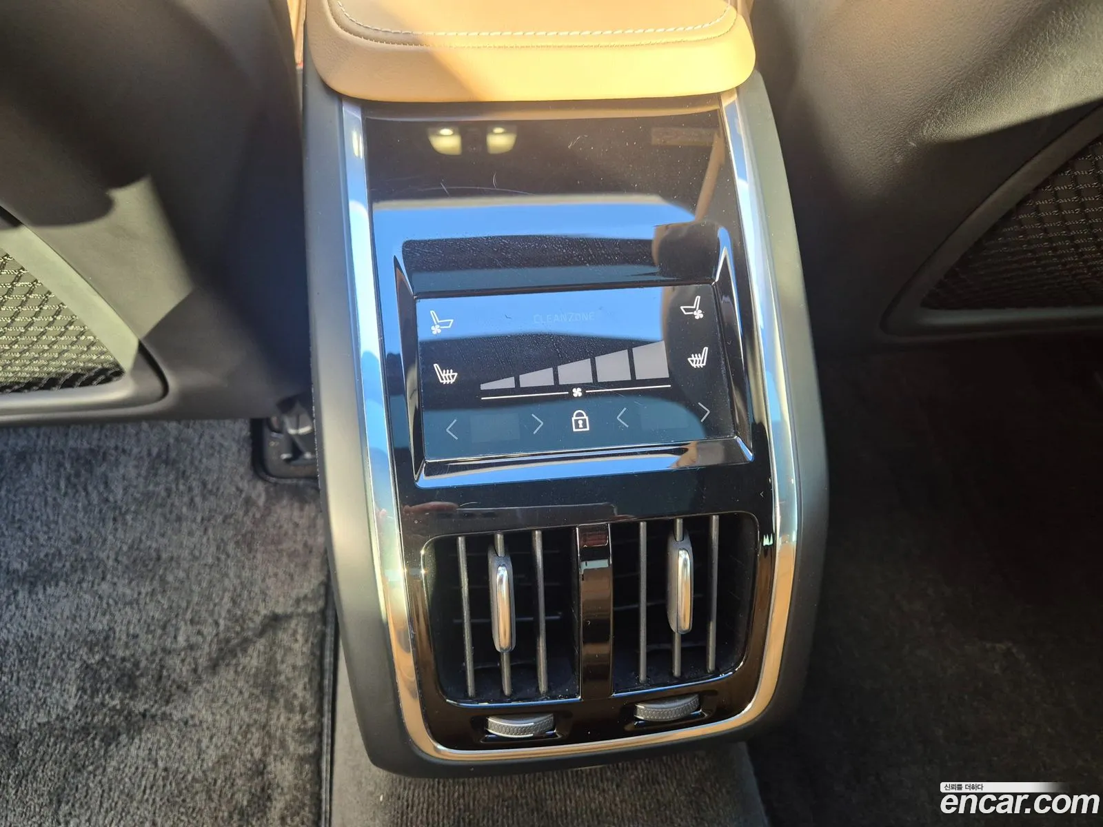 Volvo S90 2023 — 12