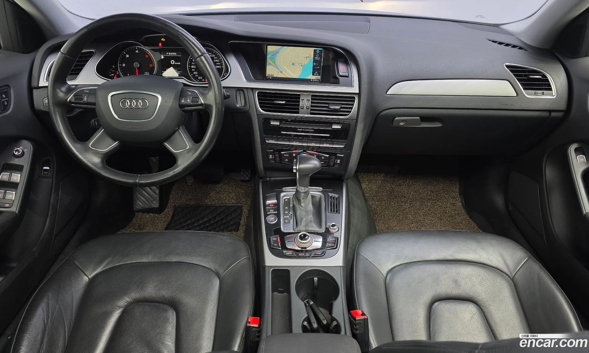 Audi A4 2012 — 17