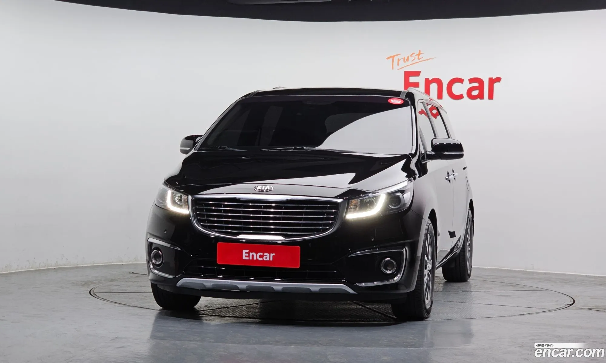 Kia Carnival 2016 — 18