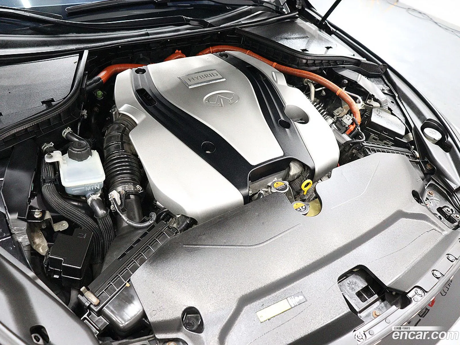 Infiniti Q50 2015 — 8