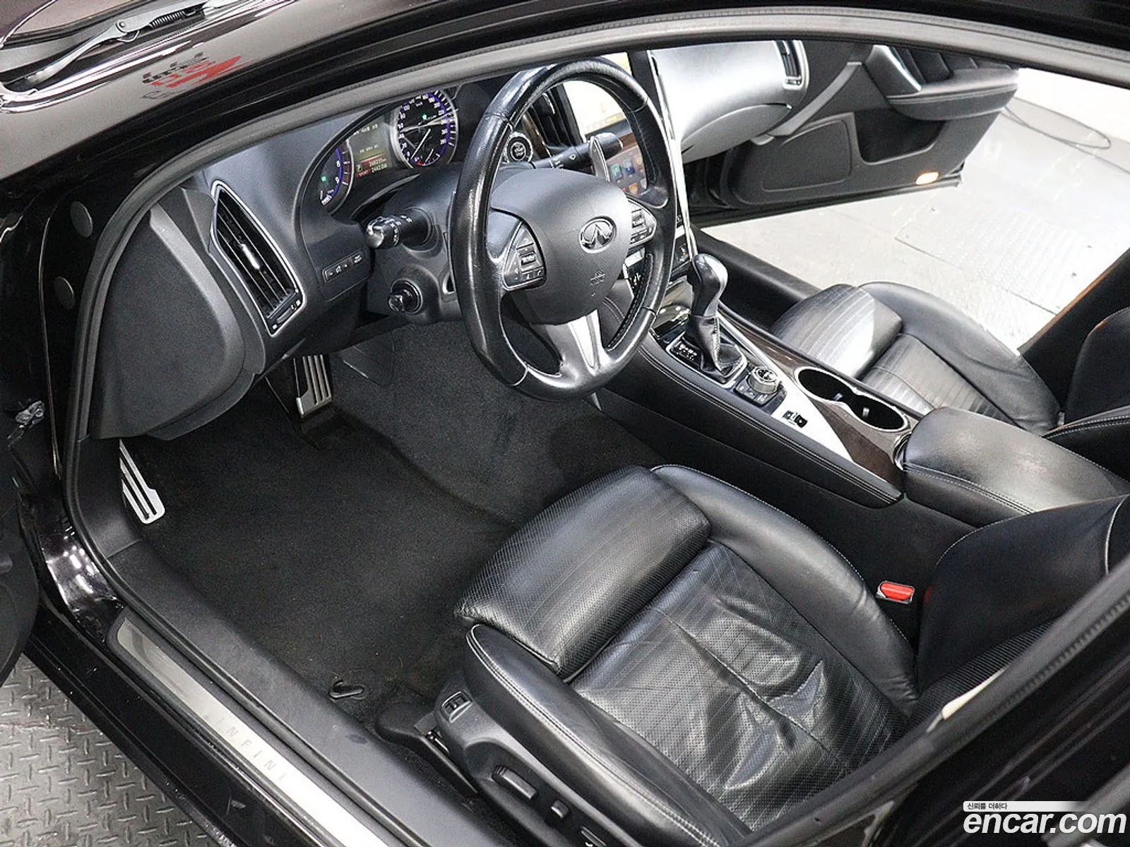 Infiniti Q50 2015 — 4