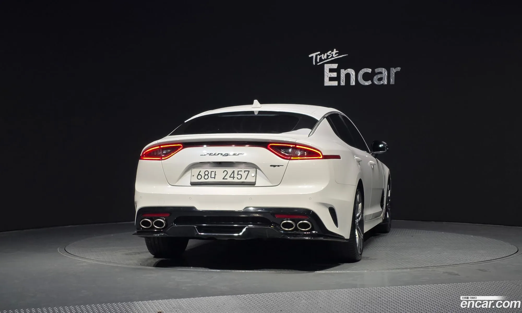 Kia Stinger 2019 — 12