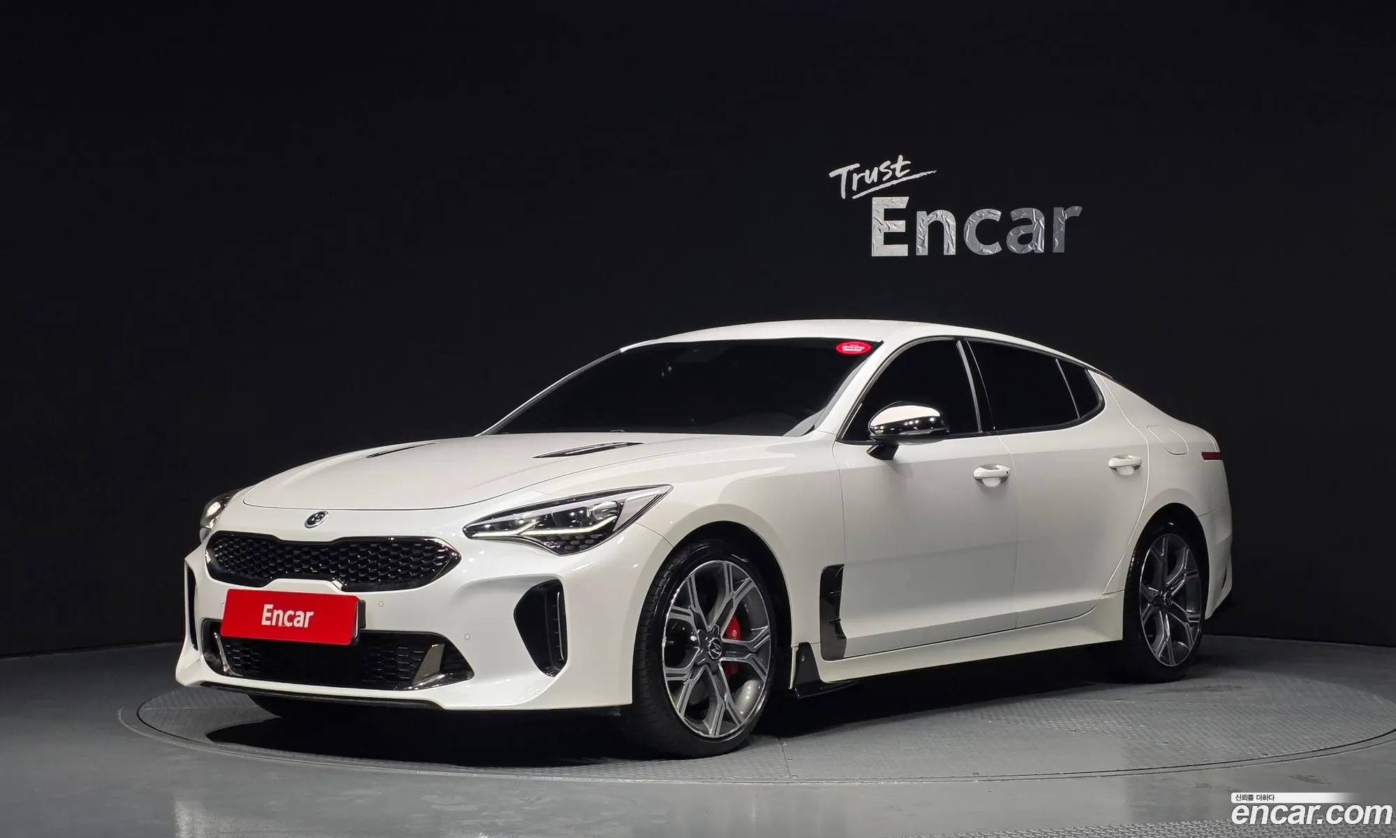 Kia Stinger 2019 — 11