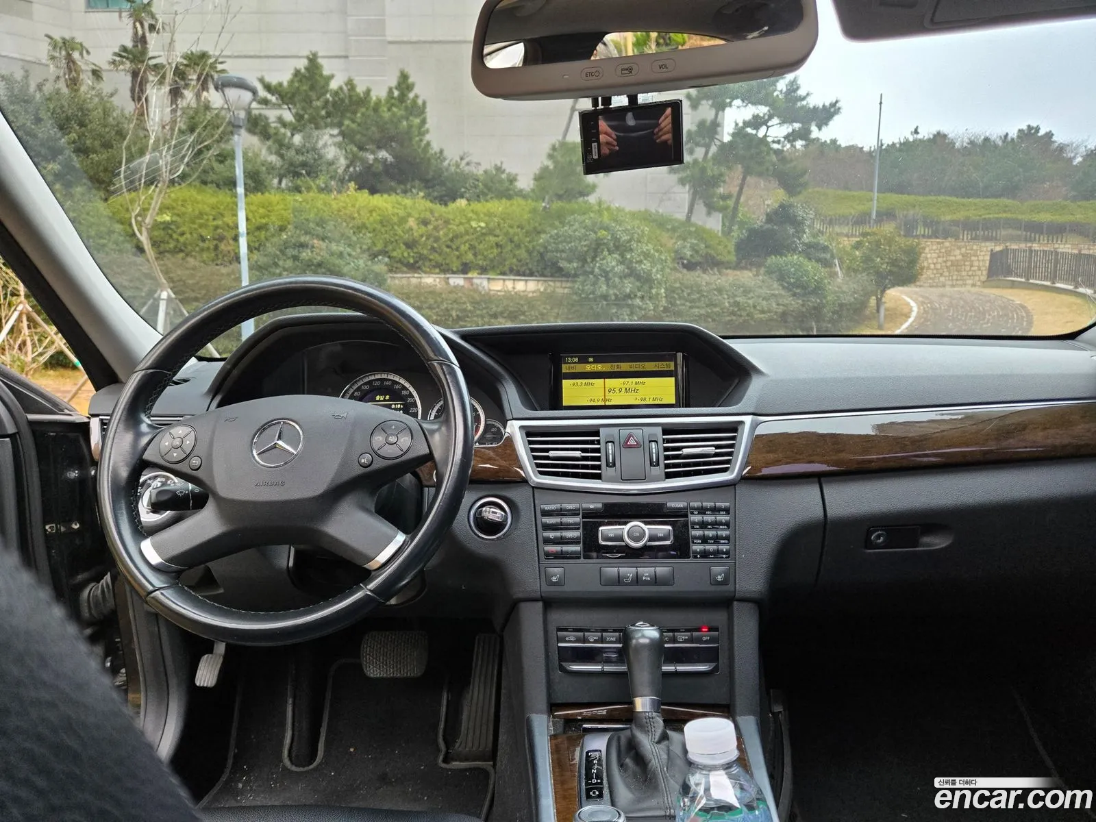Mercedes-Benz E-Class W212 2011 — 3