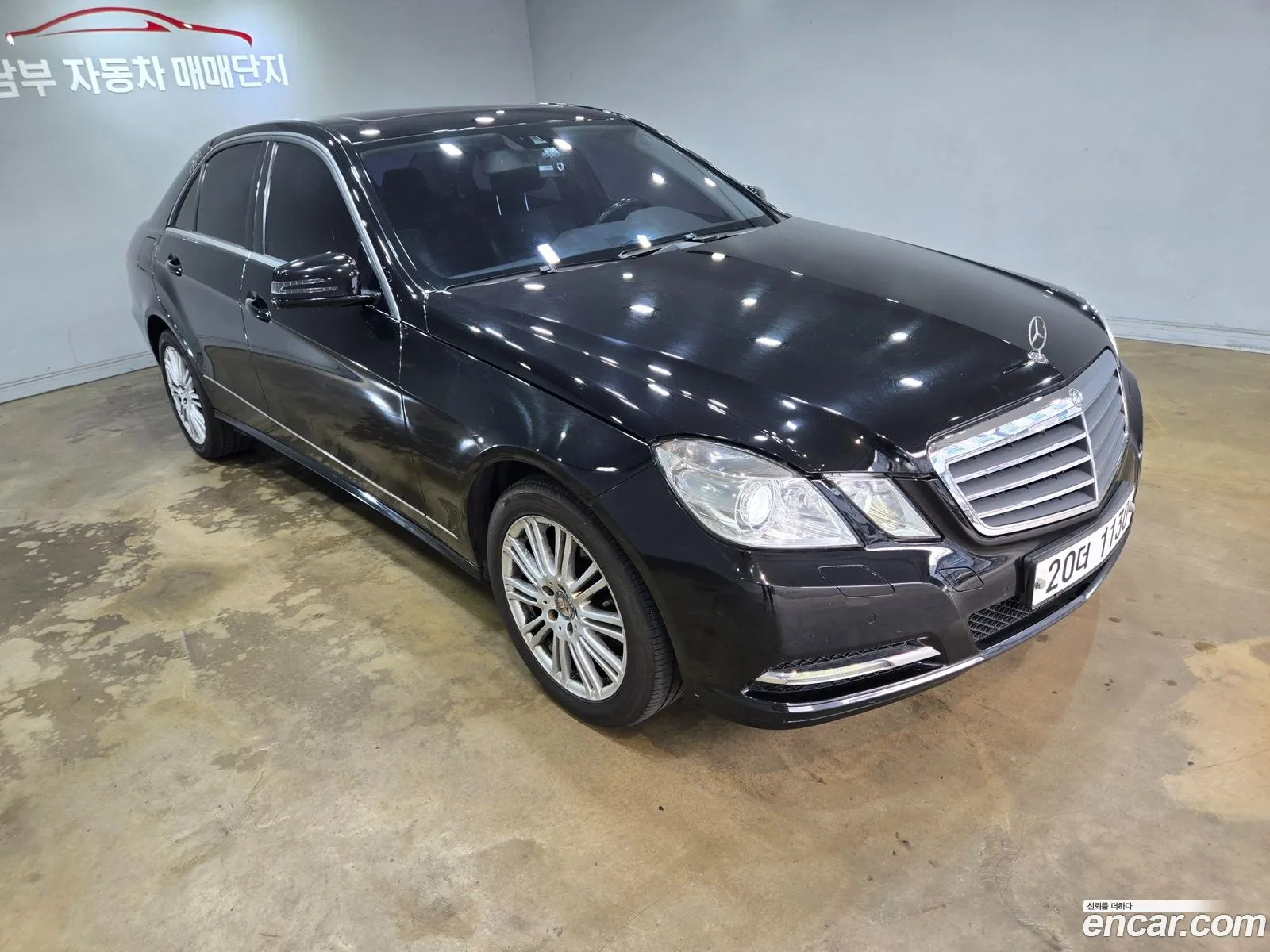 Mercedes-Benz E-Class W212 2011 — 4