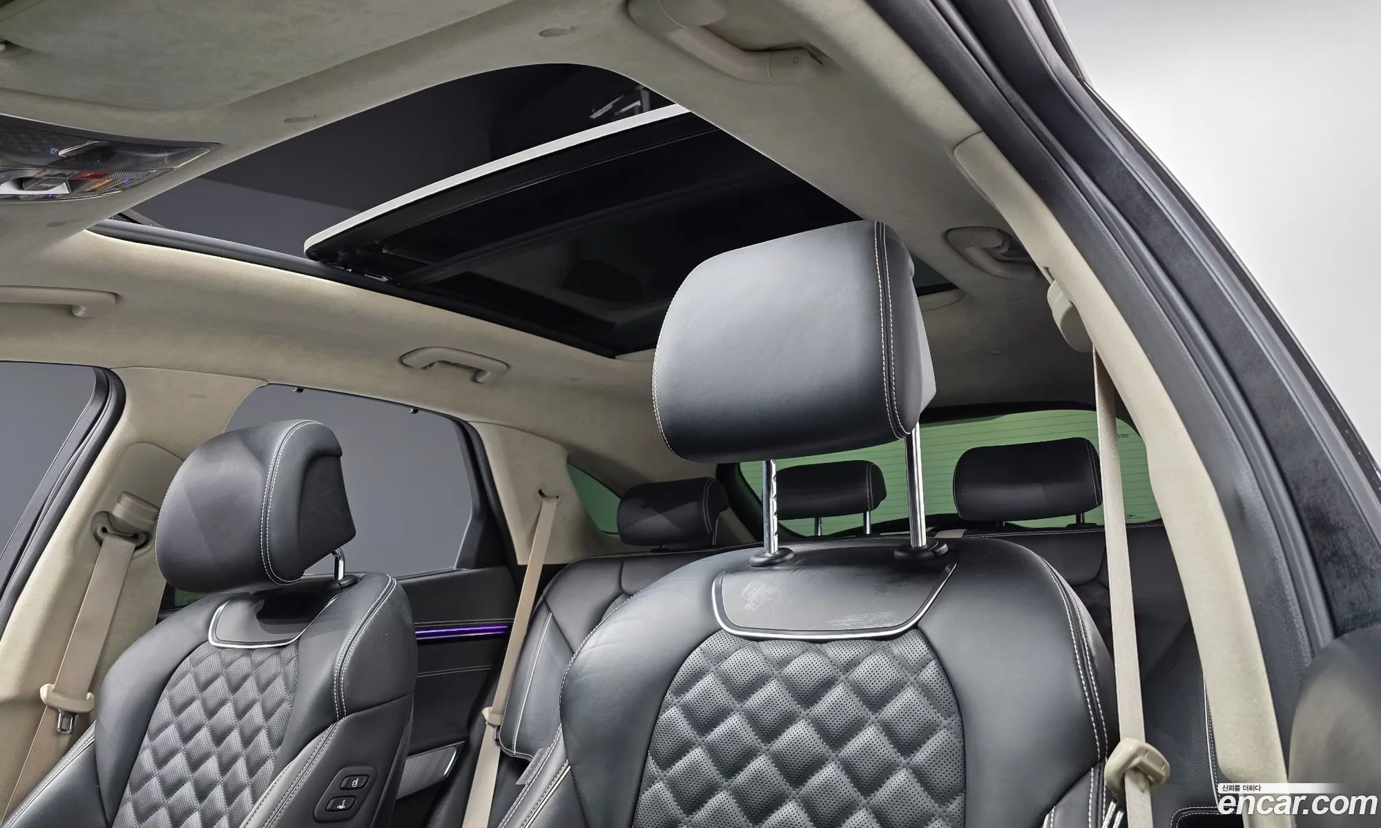 Genesis Electrified GV70