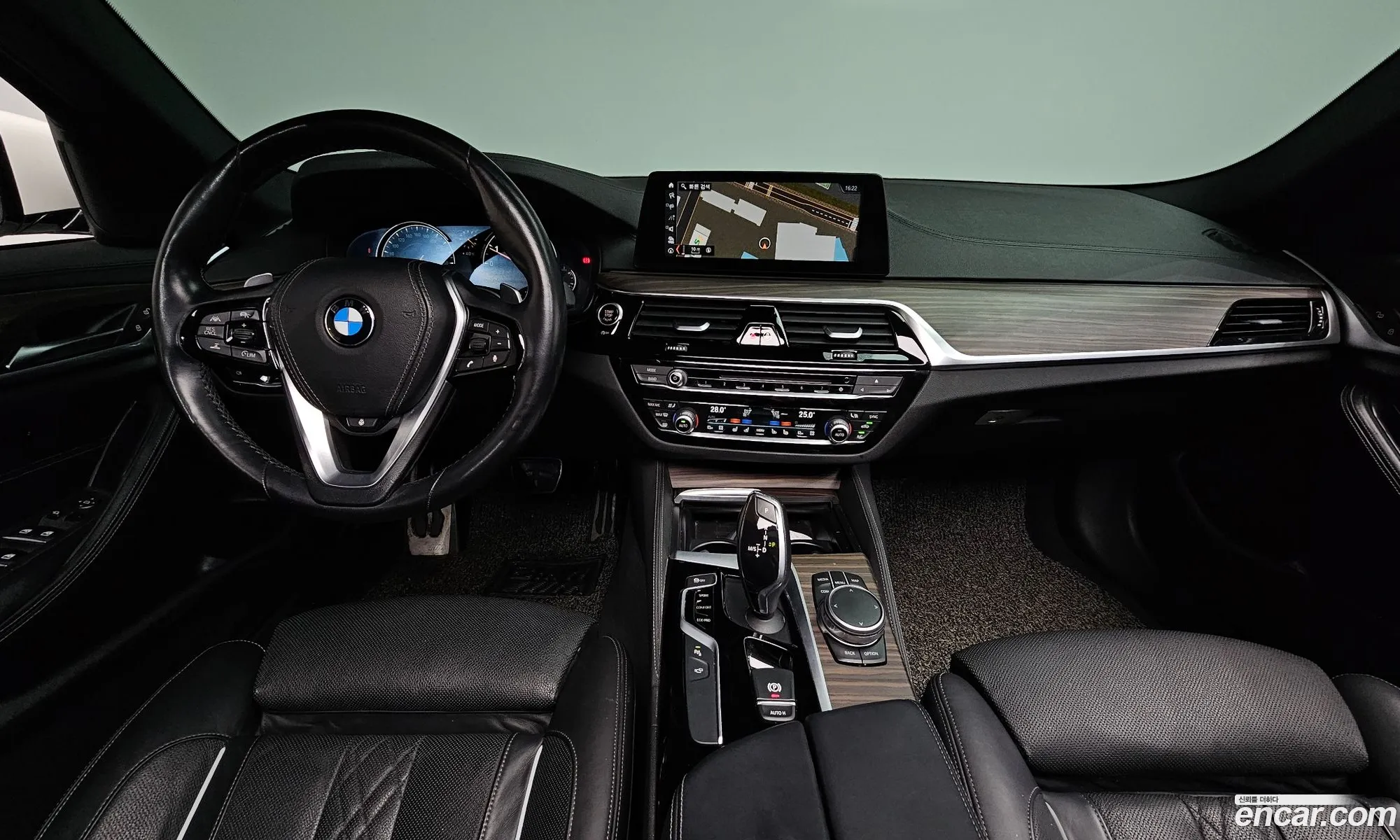 BMW 5 Series 2017 — 15