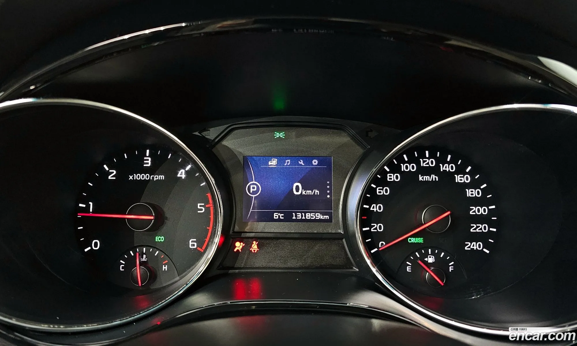 Kia Carnival 2017 KNAMB81ABHS340689 — 16