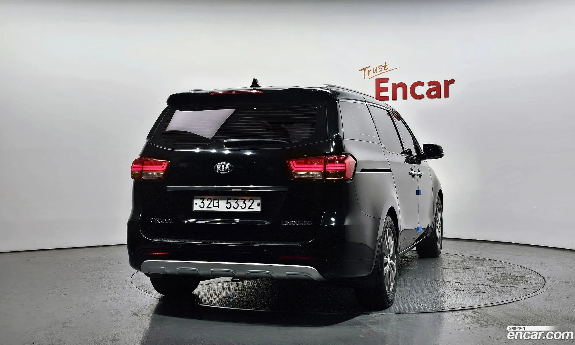 Kia Carnival 2017 KNAMB81ABHS340689 — 3