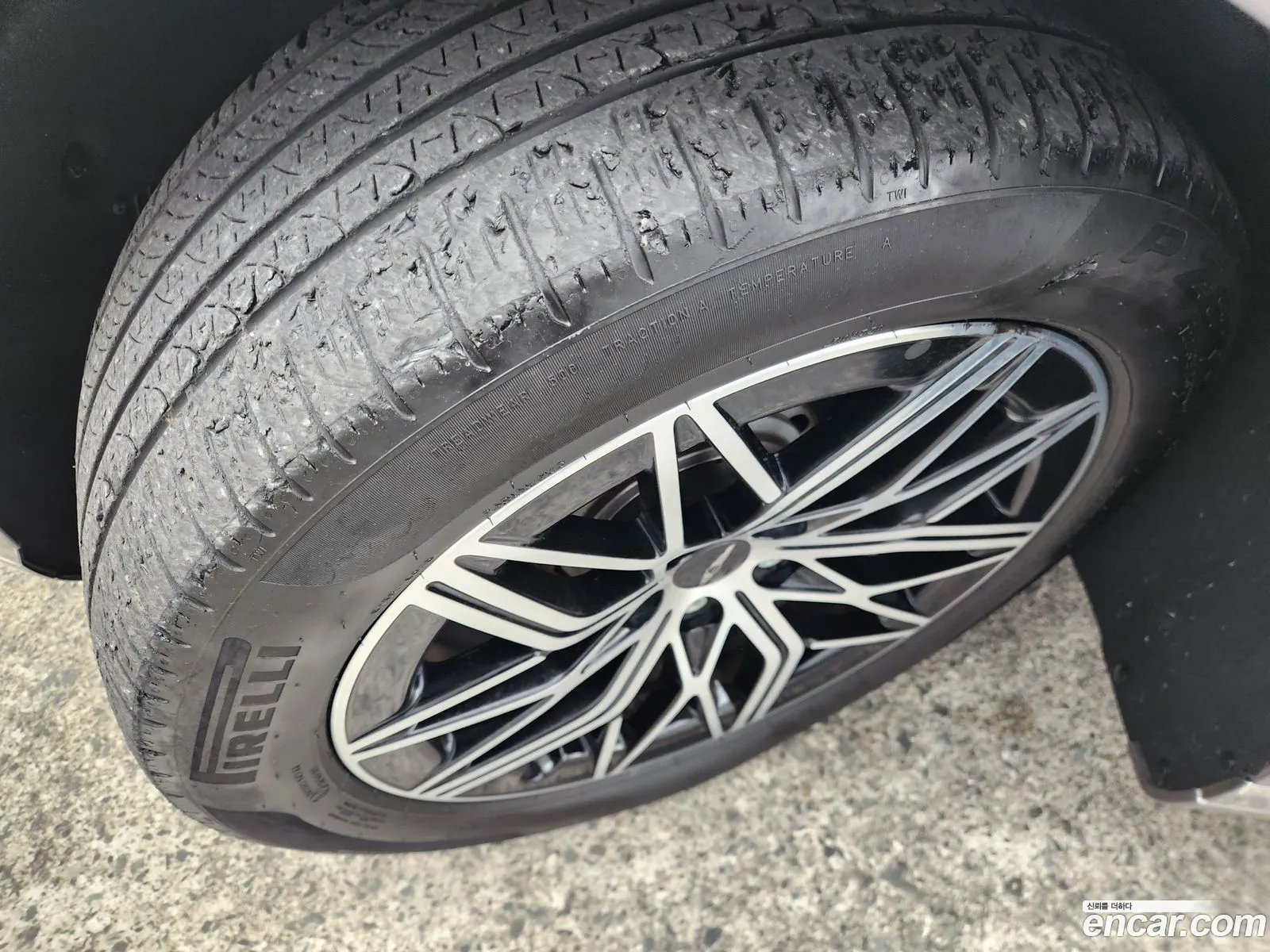 Genesis G90 2023 — 16