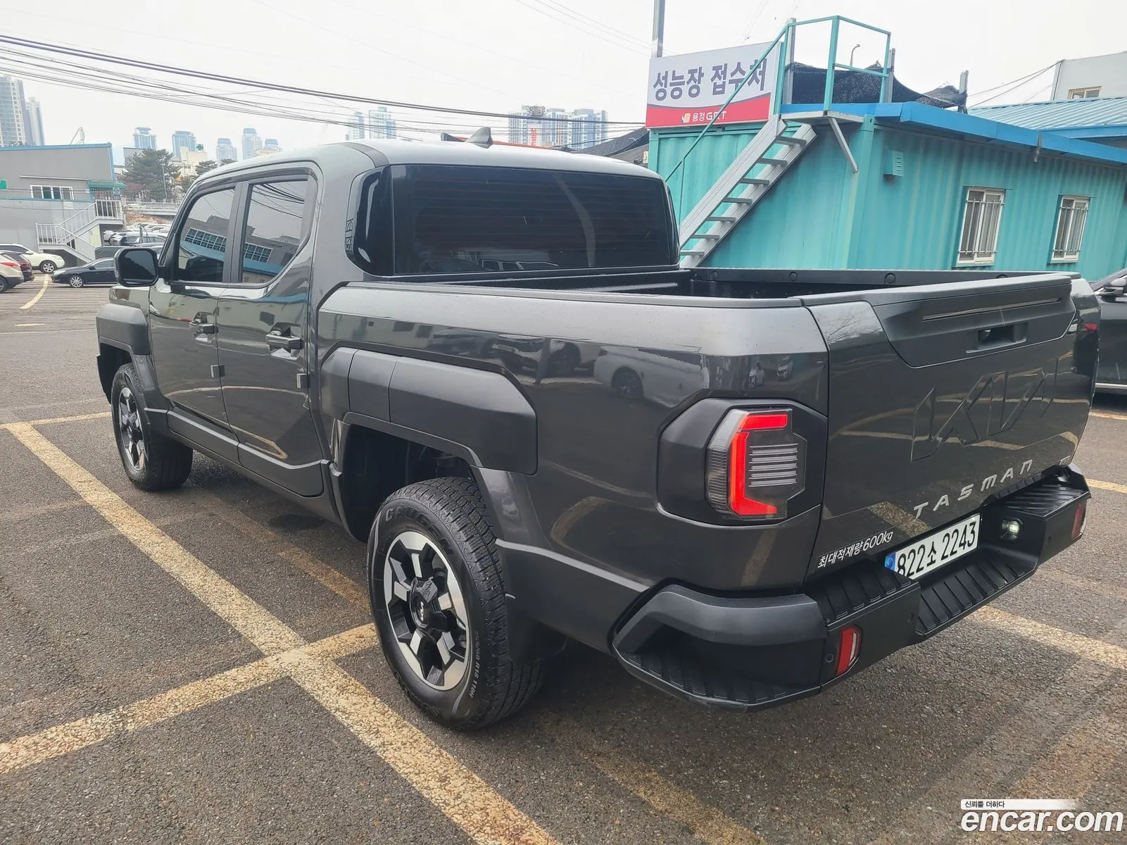 Kia Tasman 2025 — 7