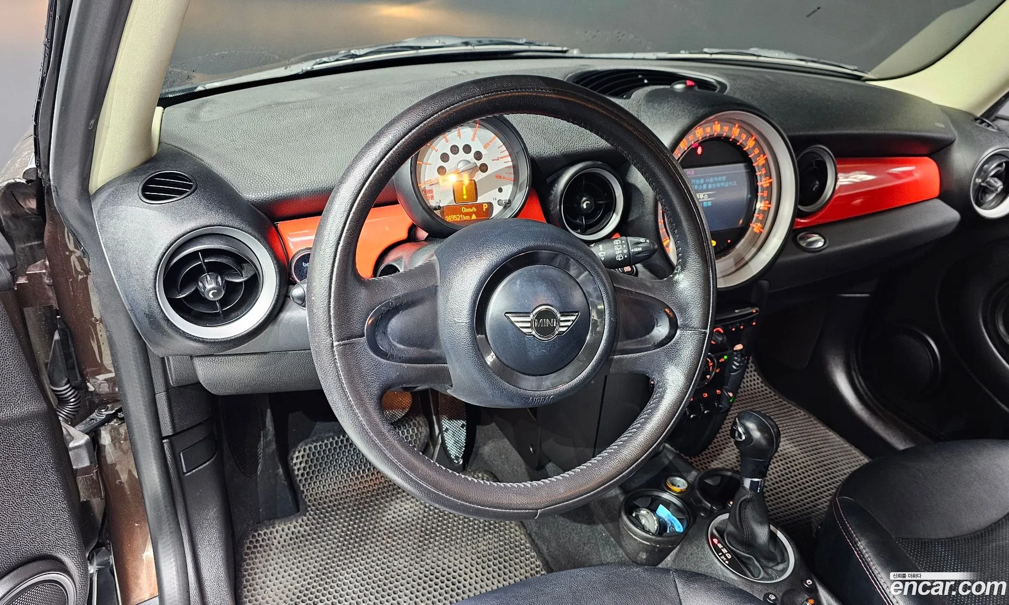 Mini Cooper 2011 WMWSU3103CT205051 — 8