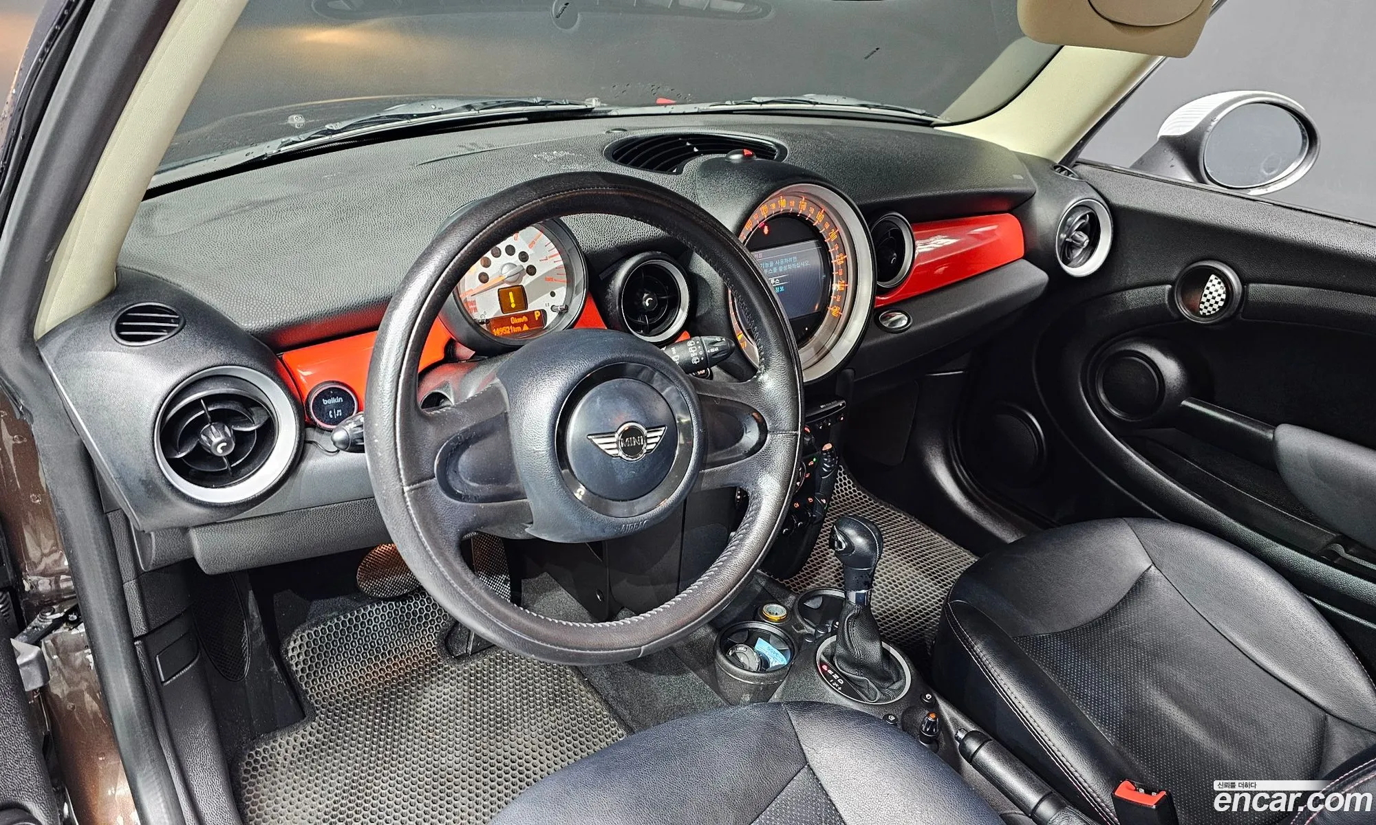 Mini Cooper 2011 WMWSU3103CT205051 — 17