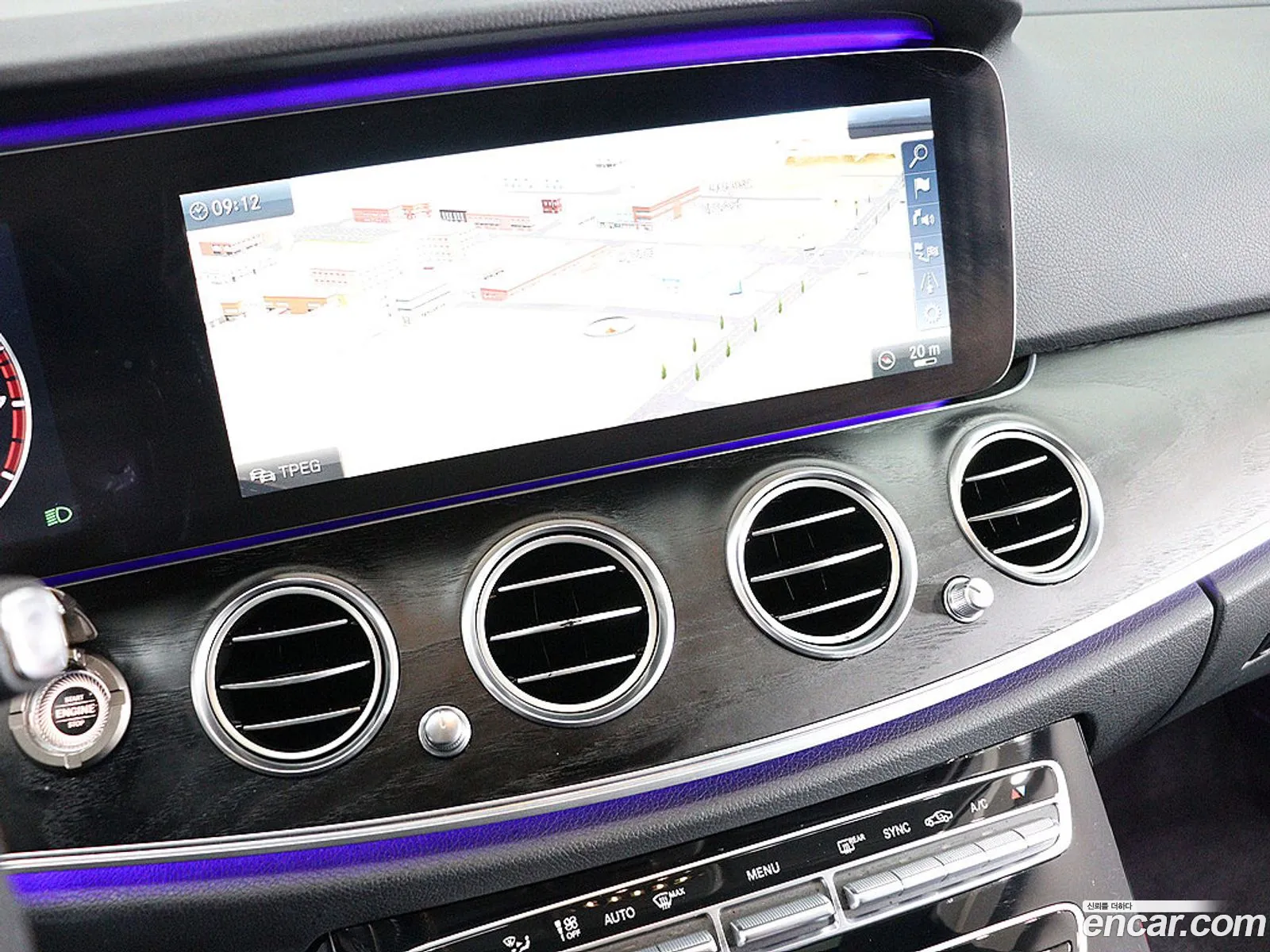 Mercedes-Benz E-Class W213 2016 — 13