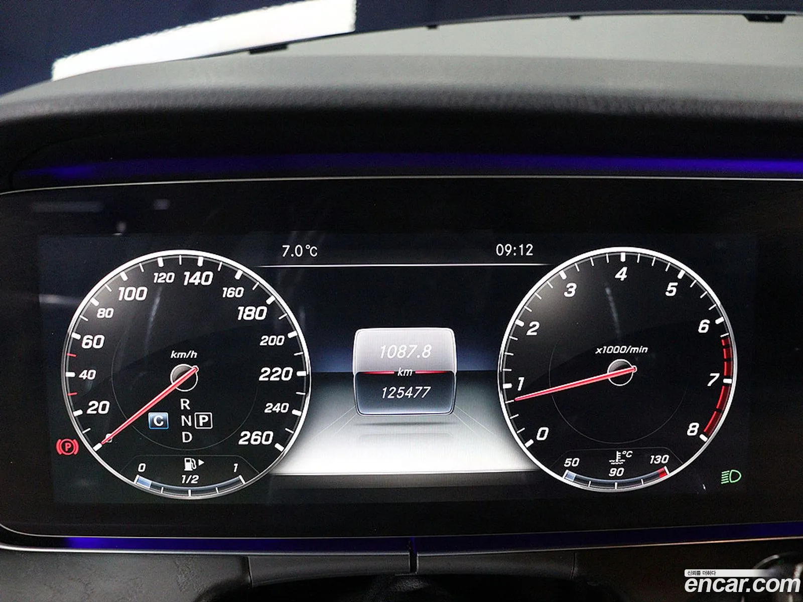 Mercedes-Benz E-Class W213 2016 — 5