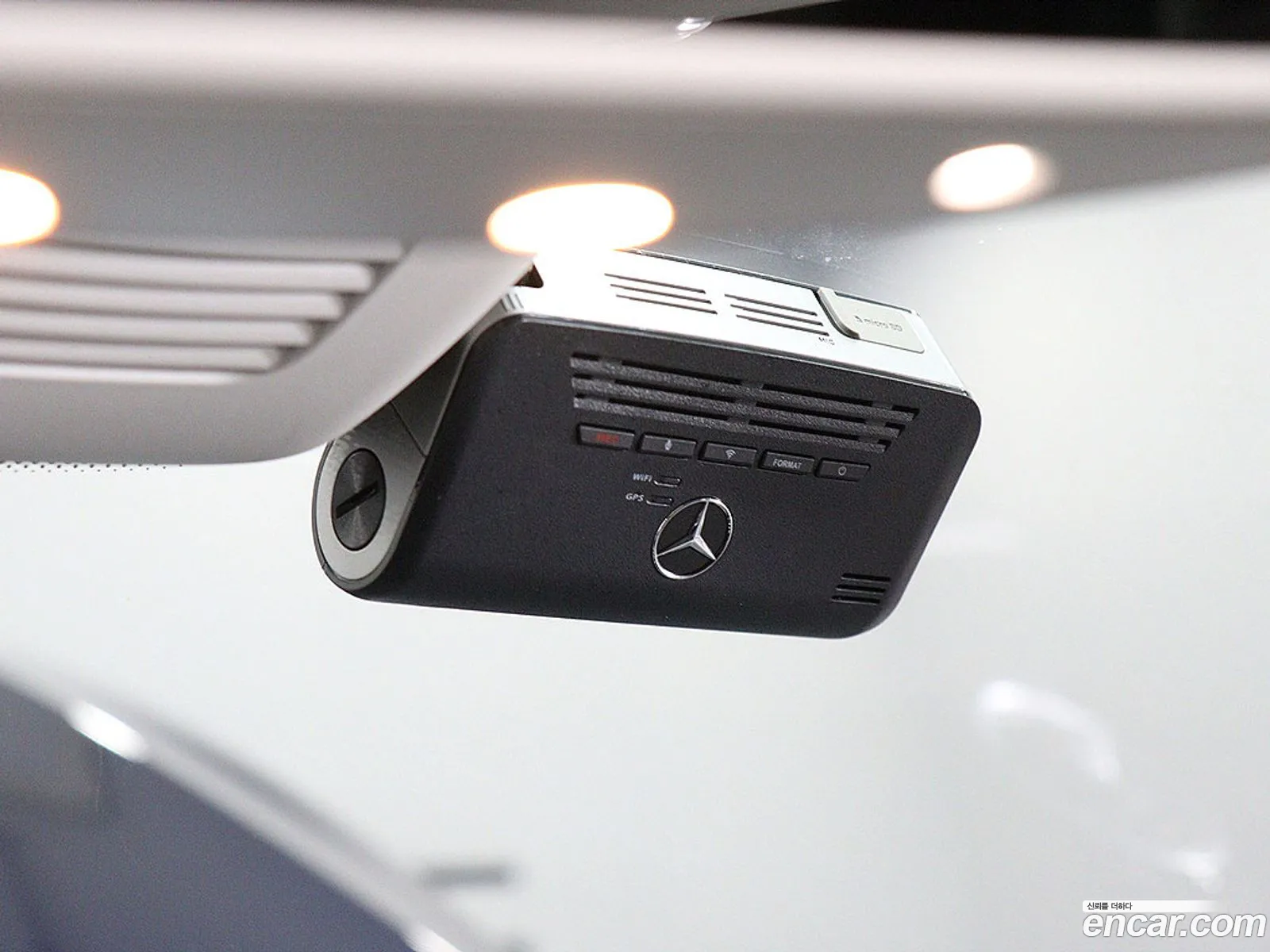 Mercedes-Benz E-Class W213 2016 — 15