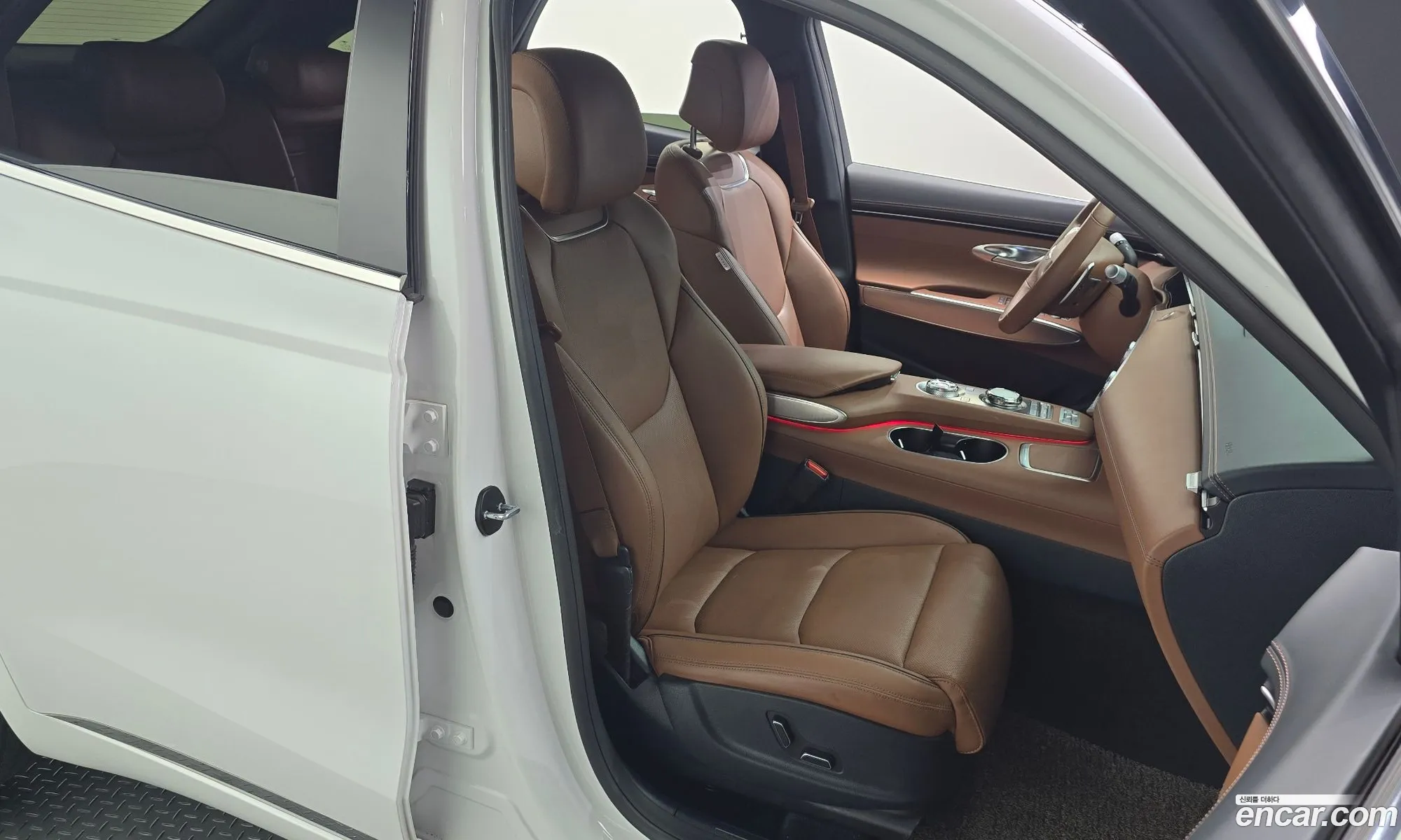 Genesis GV70 2022 — 13
