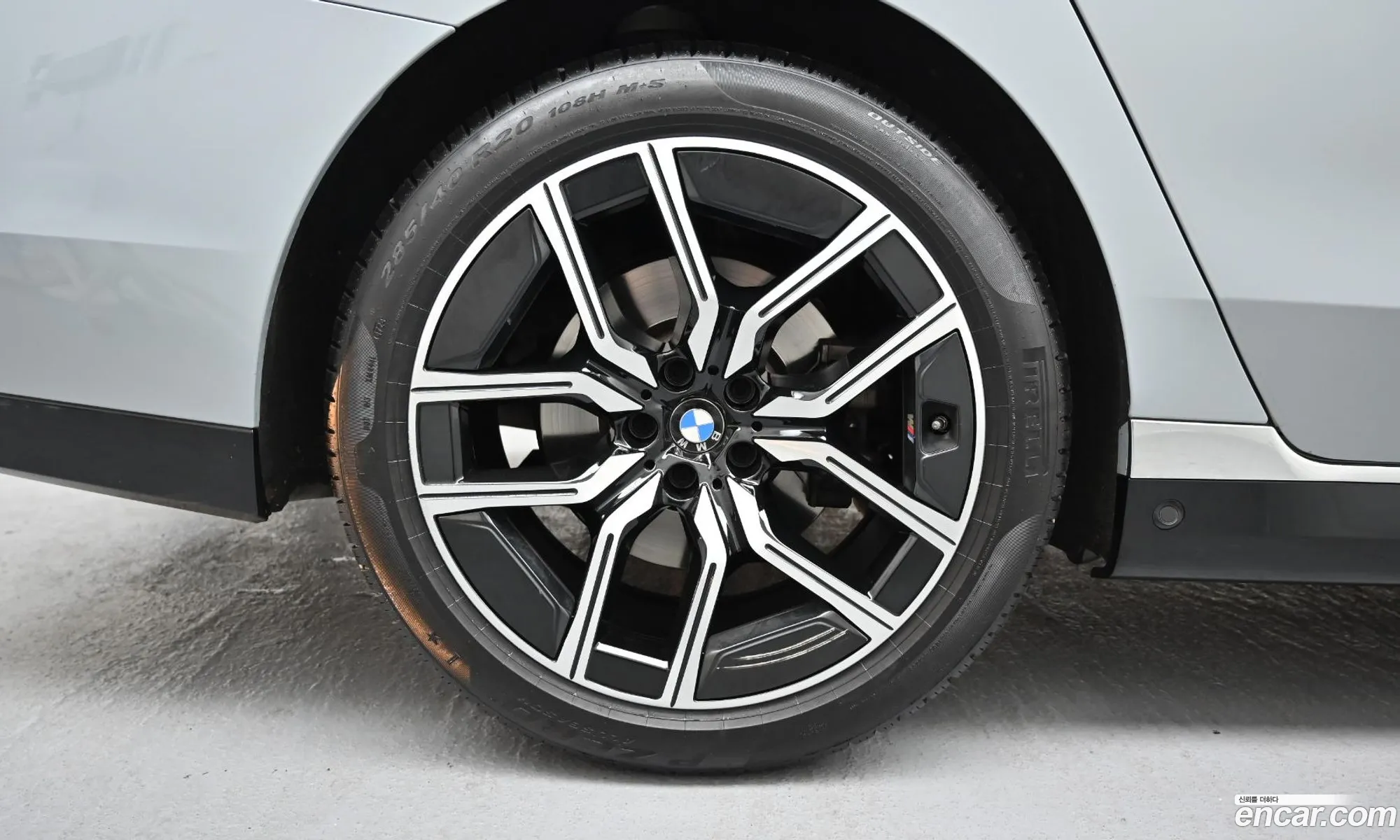 BMW 7 Series 2024 — 2