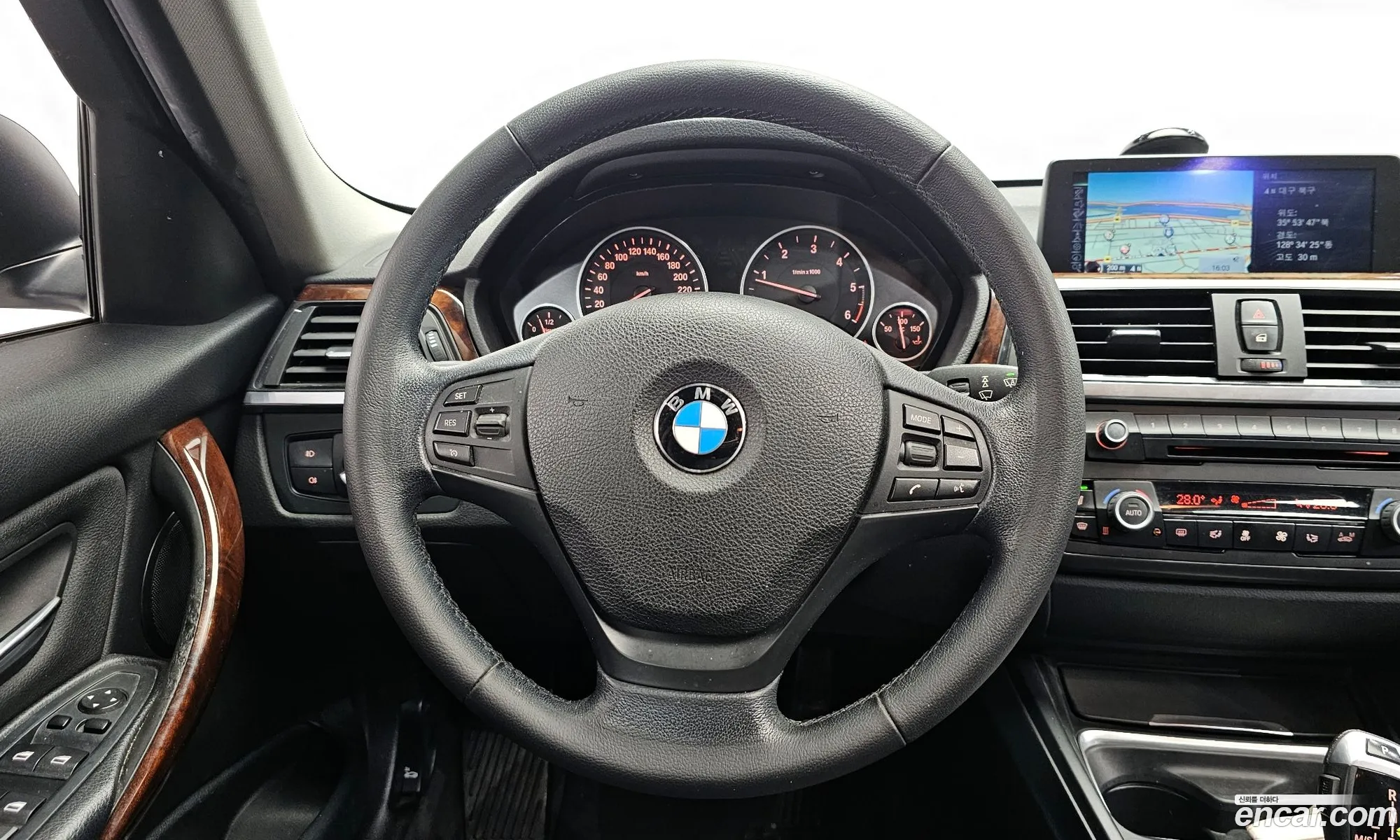 BMW 3 Series 2013 — 11