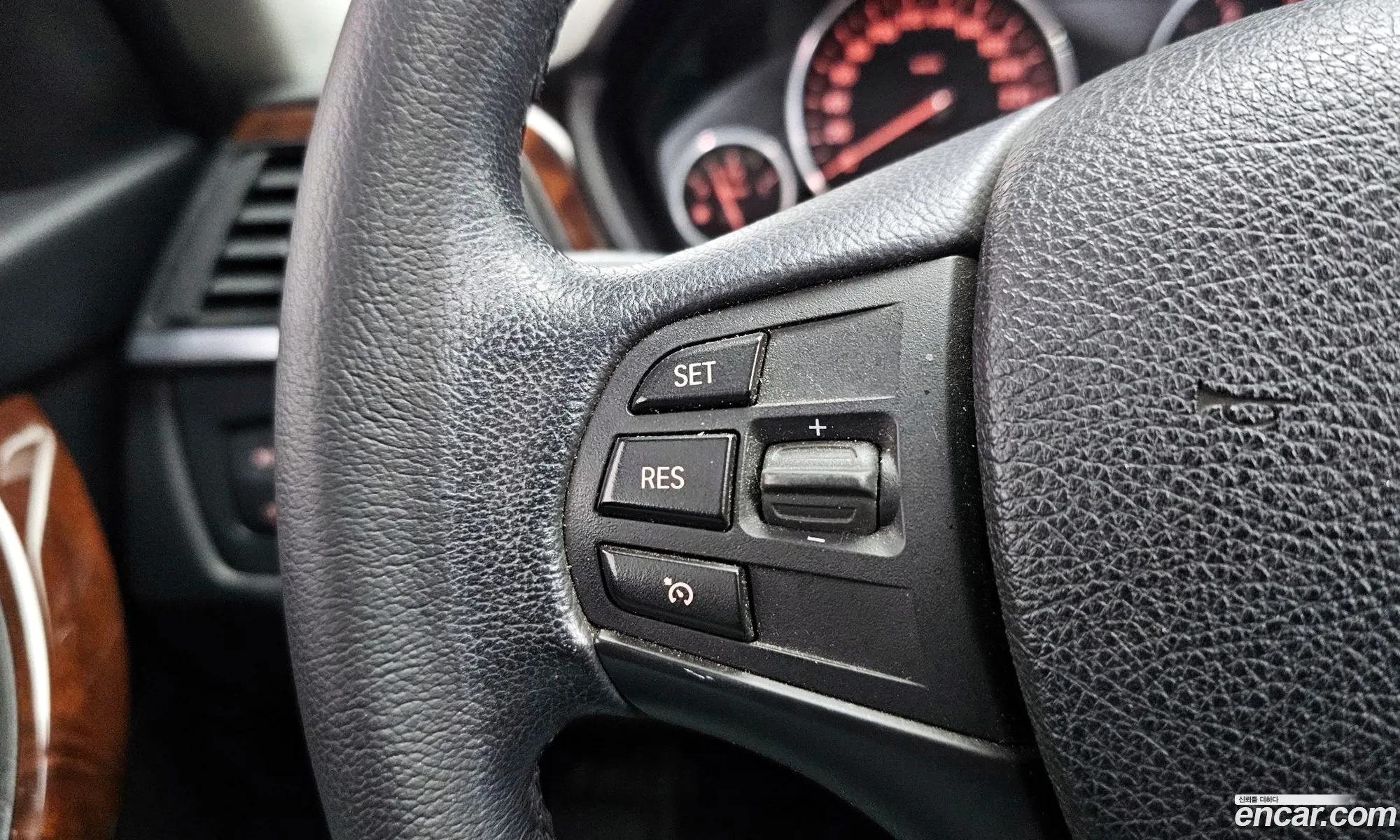 BMW 3 Series 2013 — 14