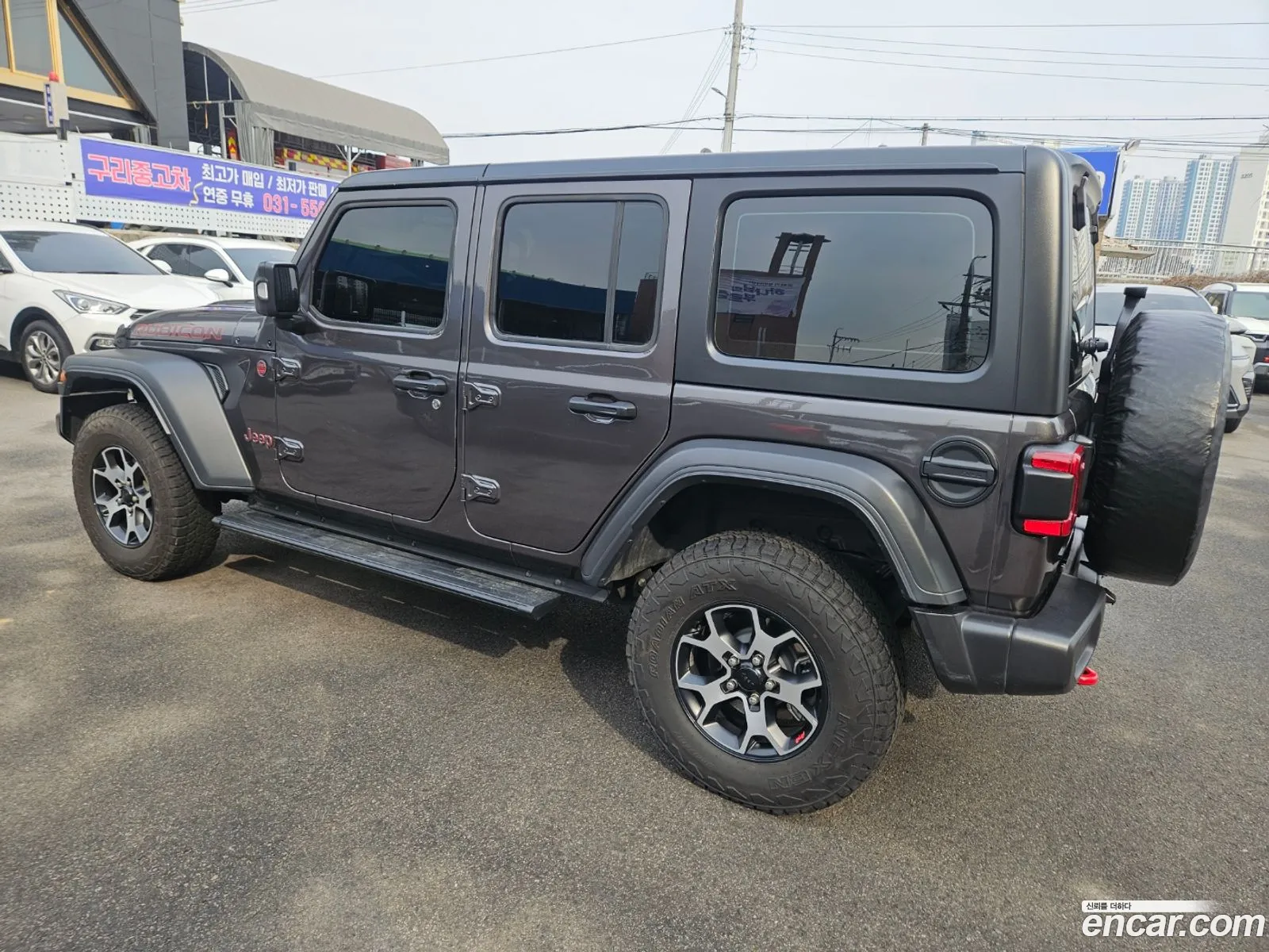Jeep Wrangler 2021 — 16
