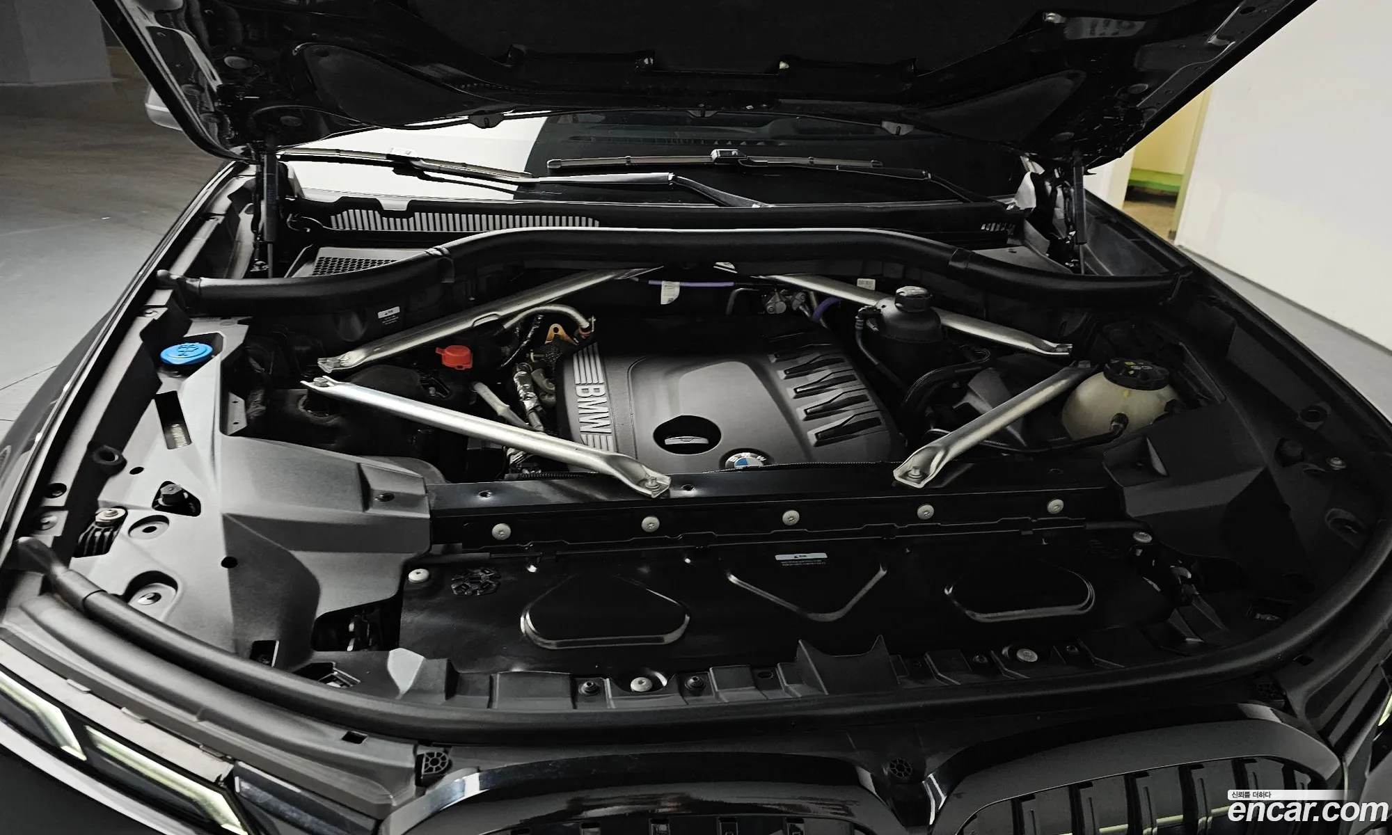 BMW X7 2024 WBA21EN08R9V72645 — 19