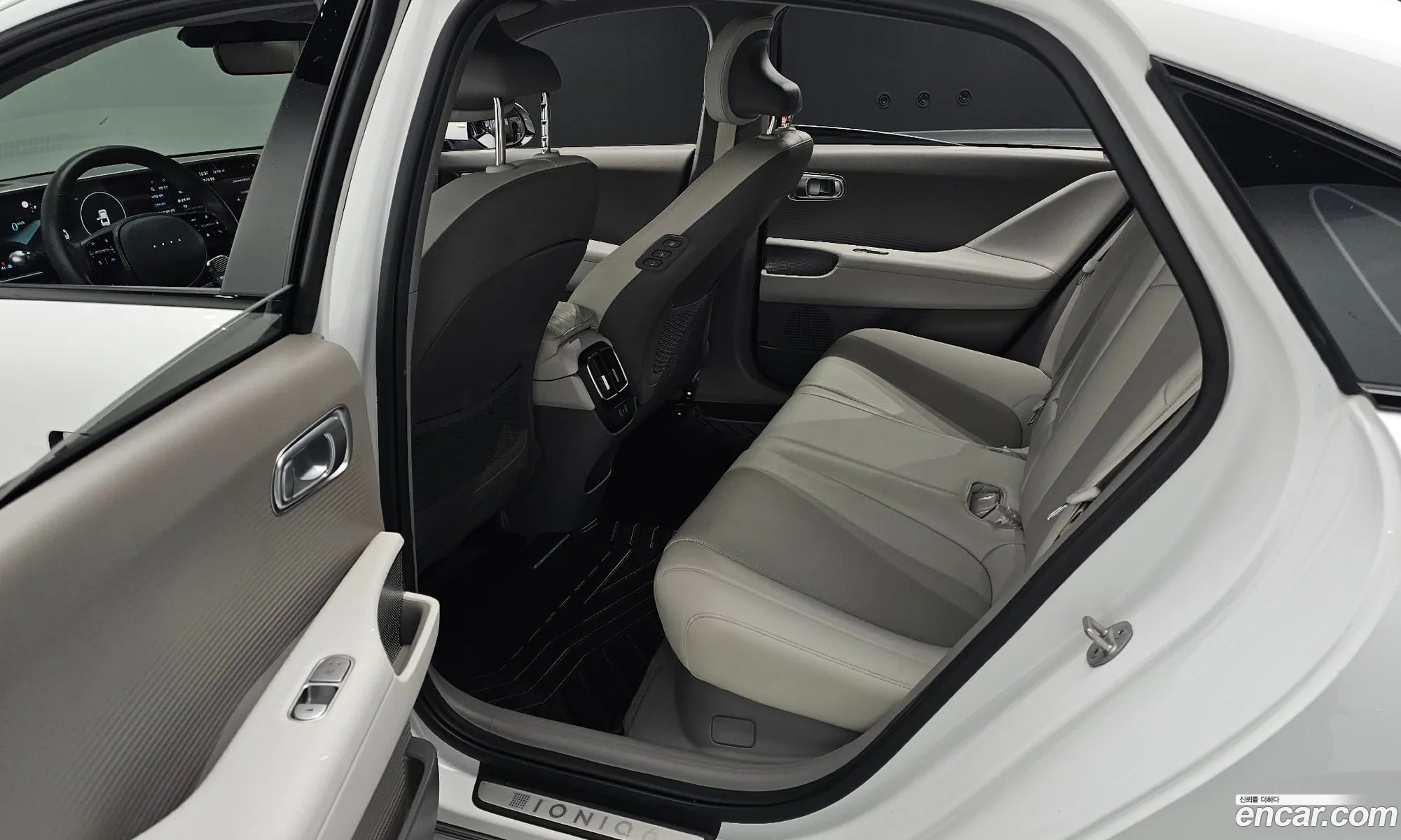 Hyundai Ioniq 6 2023 — 16