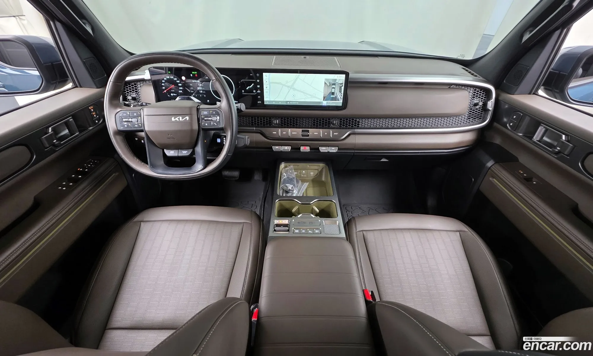 Kia Tasman 2025 — 16