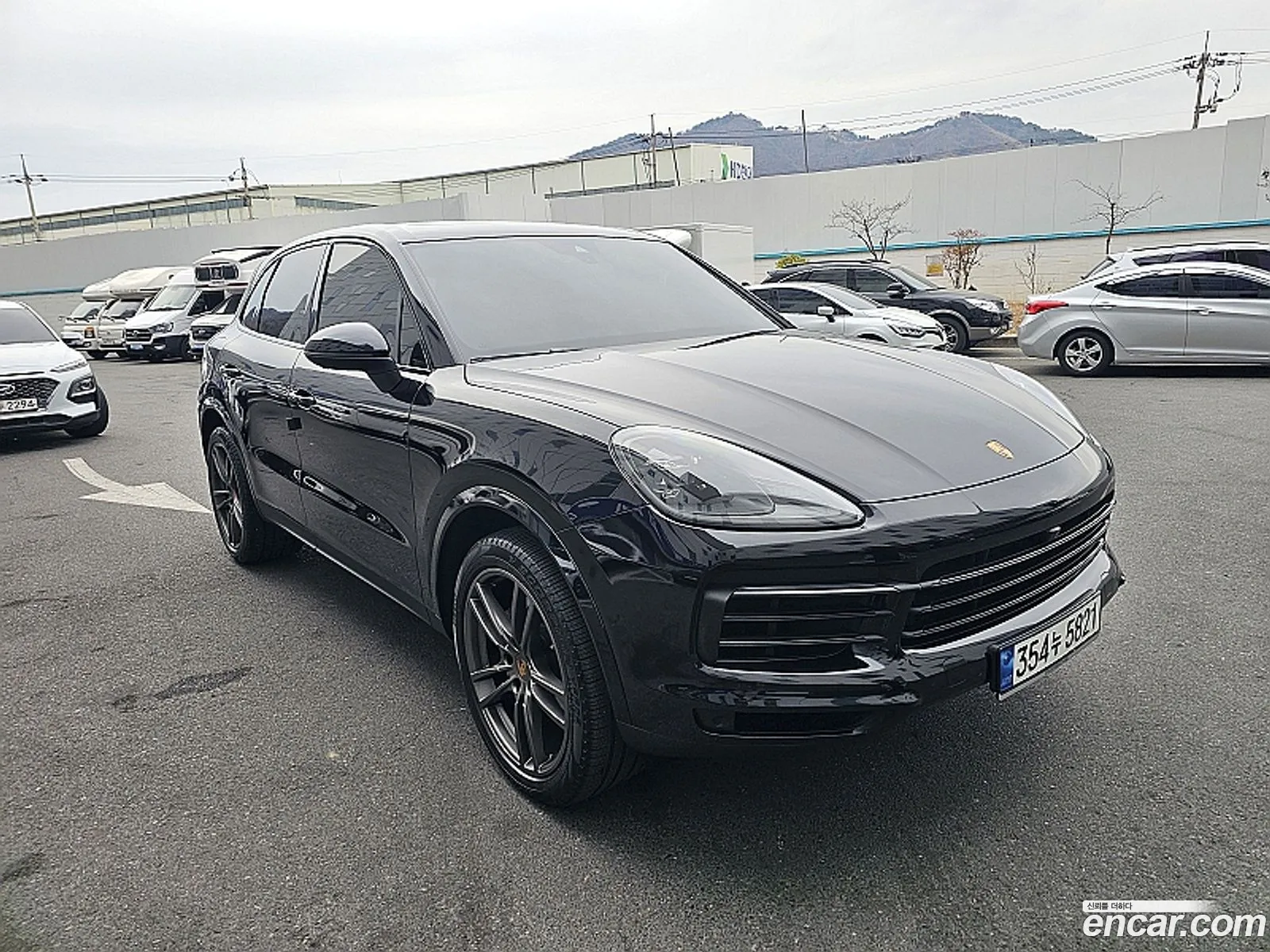 Porsche Cayenne 2019 — 14