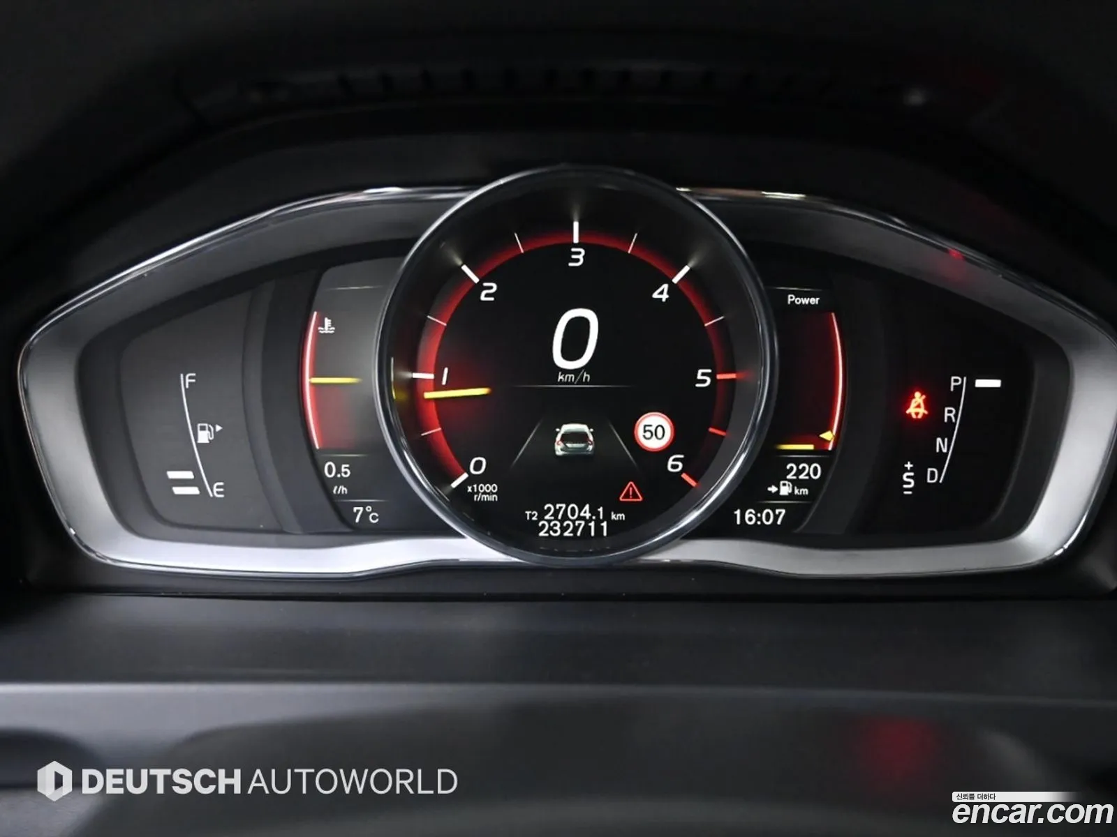 Volvo V60 2017 — 19