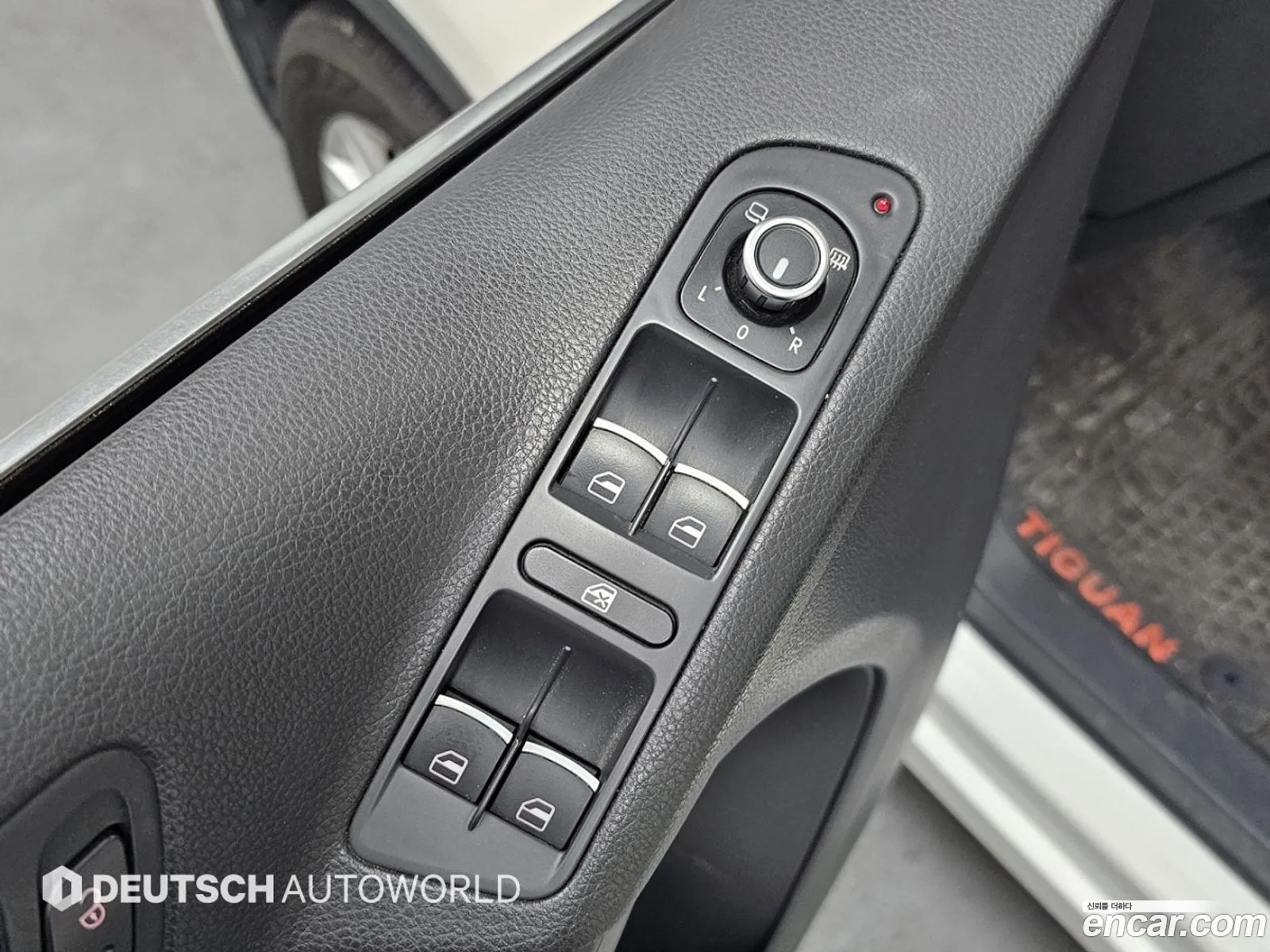 Volkswagen Tiguan 2012 — 9