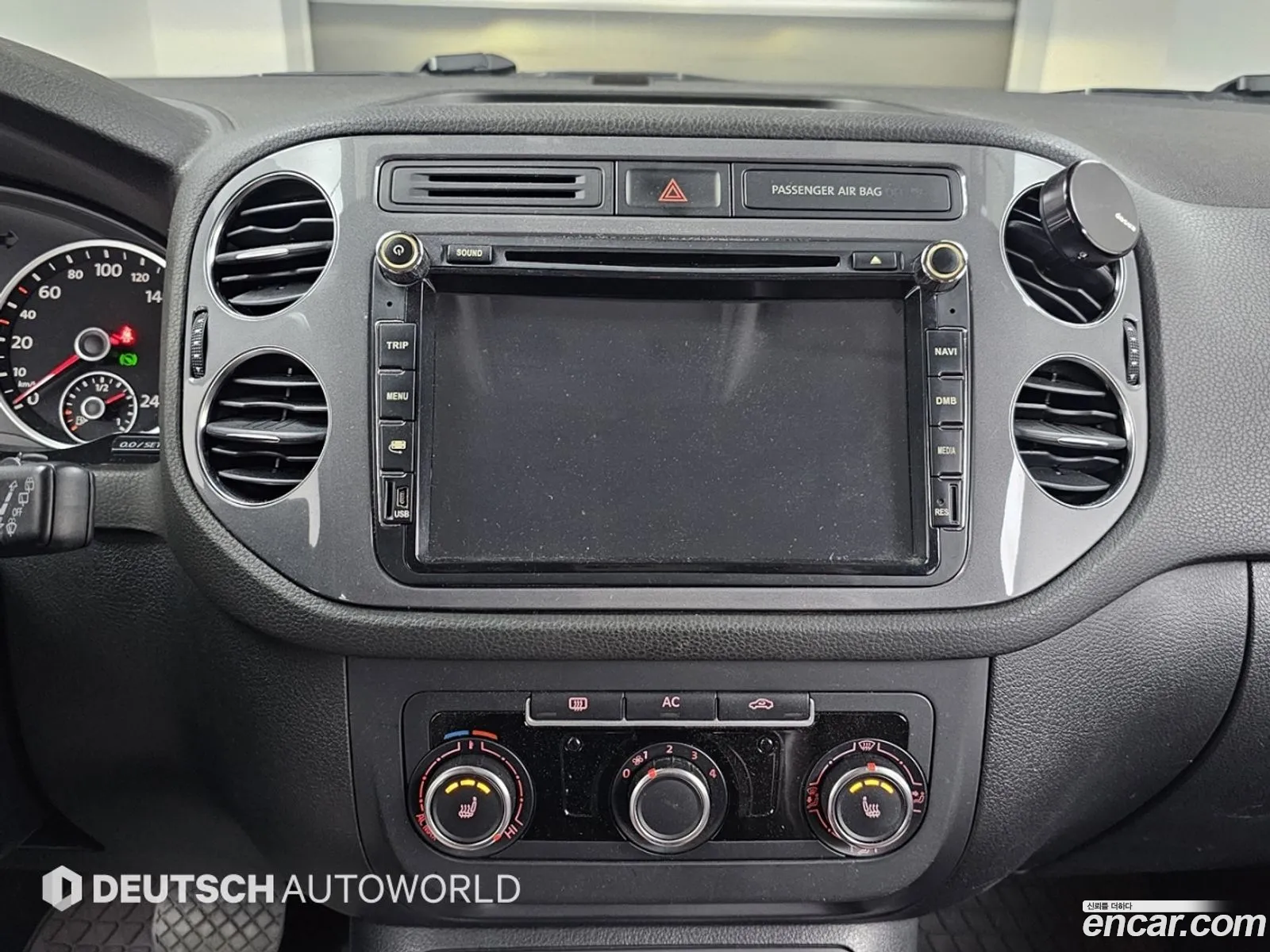 Volkswagen Tiguan 2012 — 7