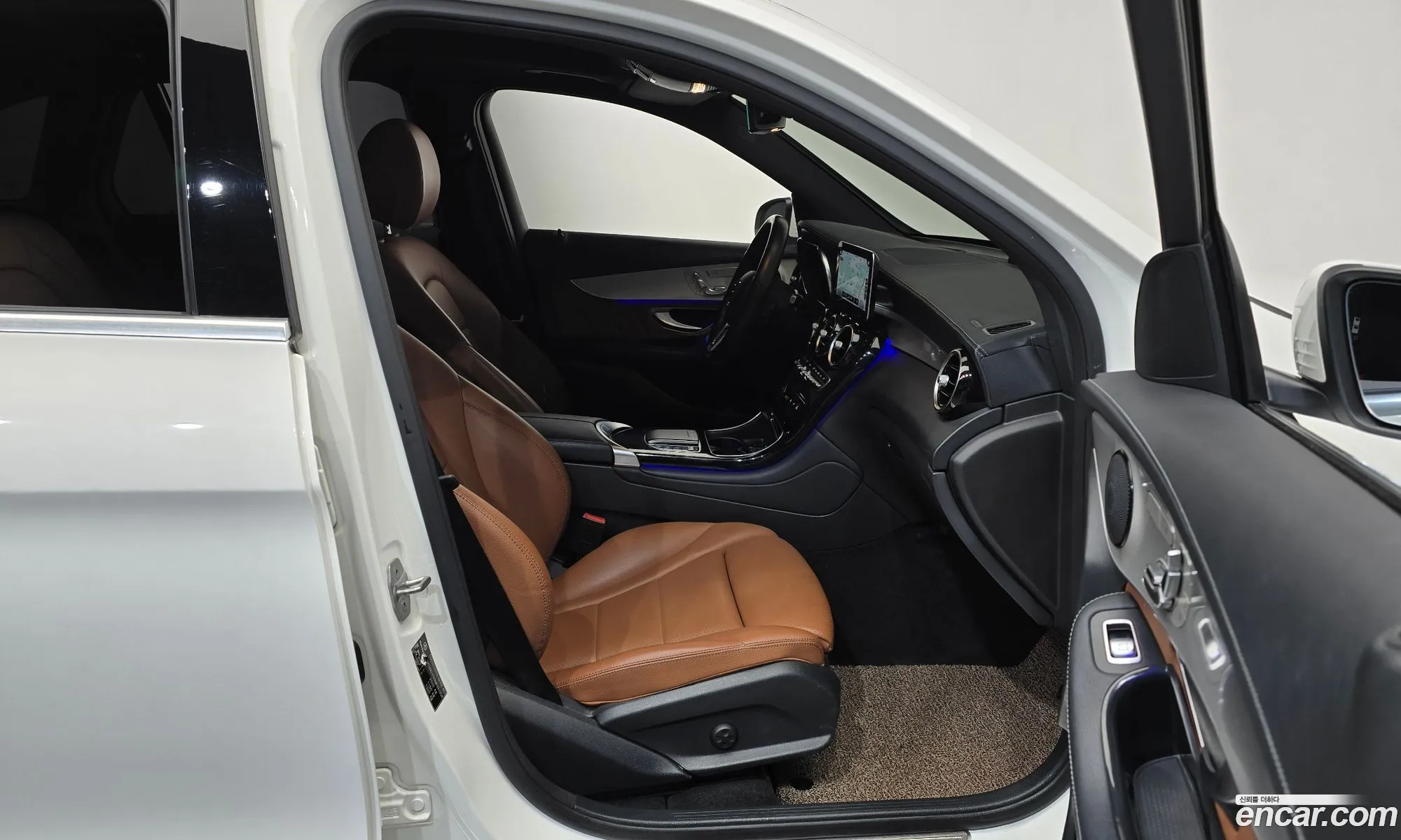Mercedes-Benz GLC-Class X253 2021 — 16