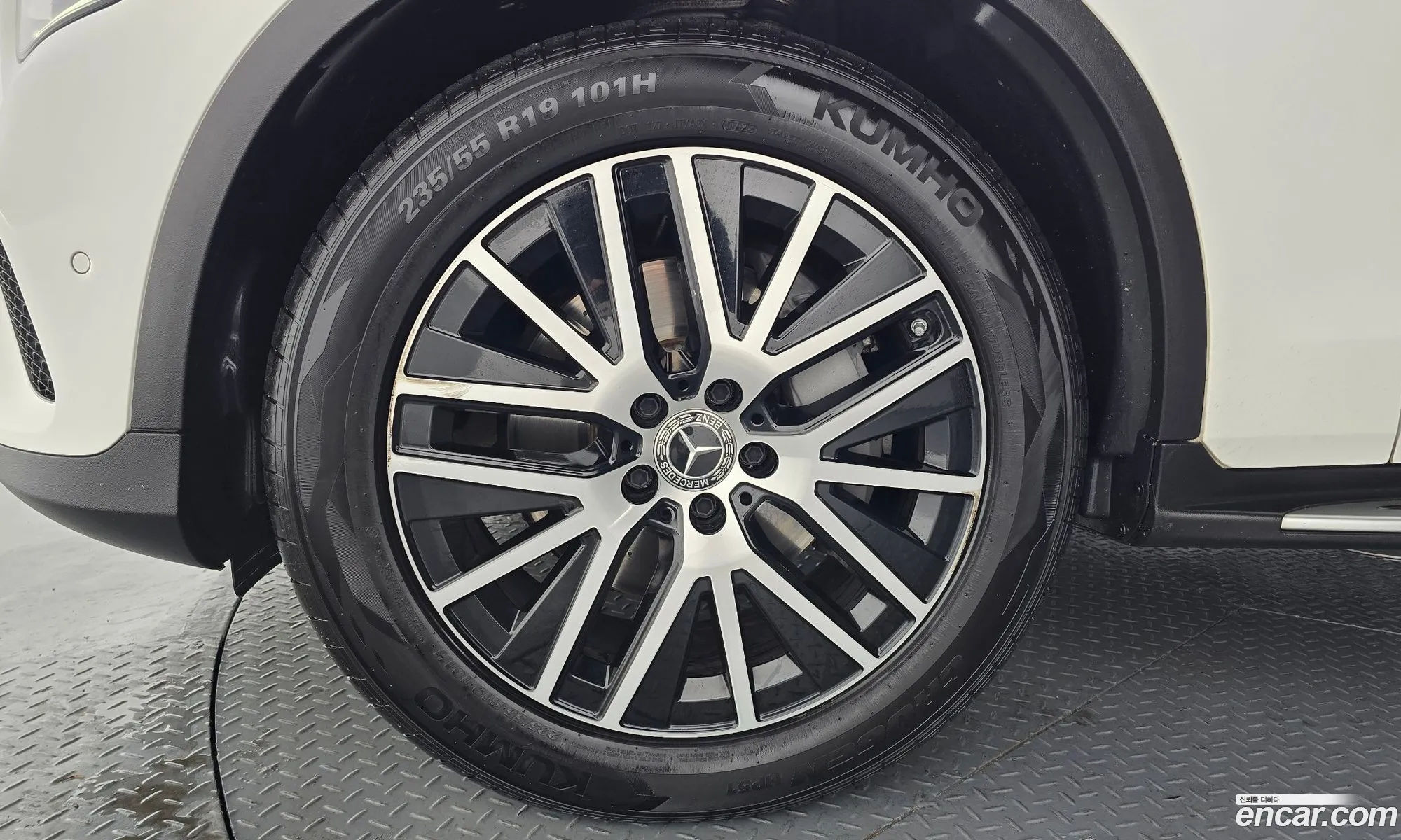 Mercedes-Benz GLC-Class X253 2021 — 19