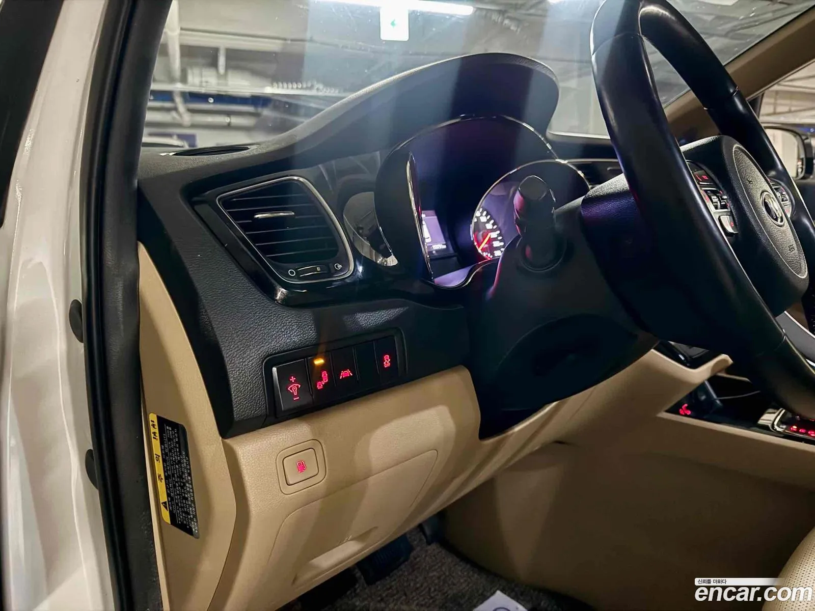 Kia Carnival 2019 — 15