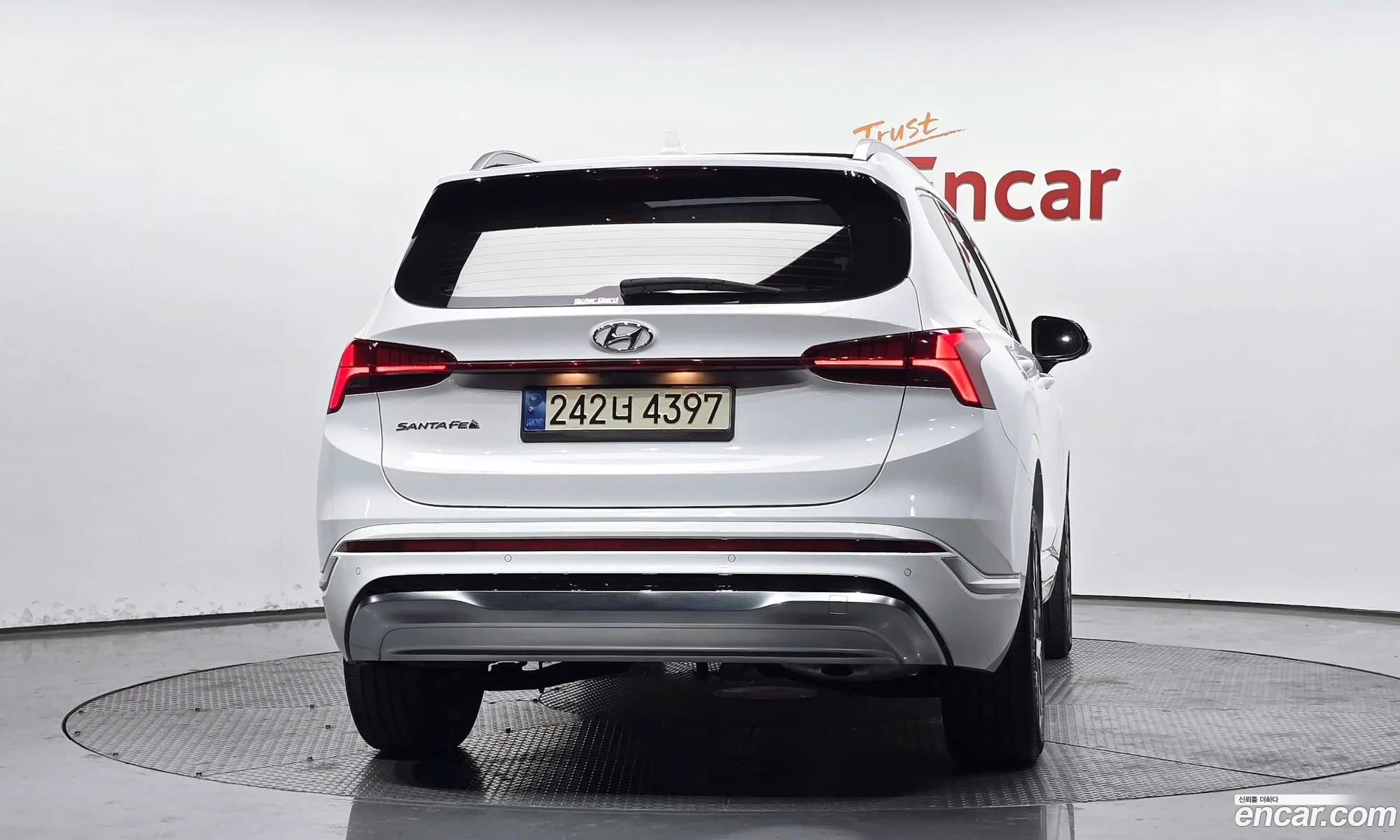 Hyundai Santa Fe 2021 — 18