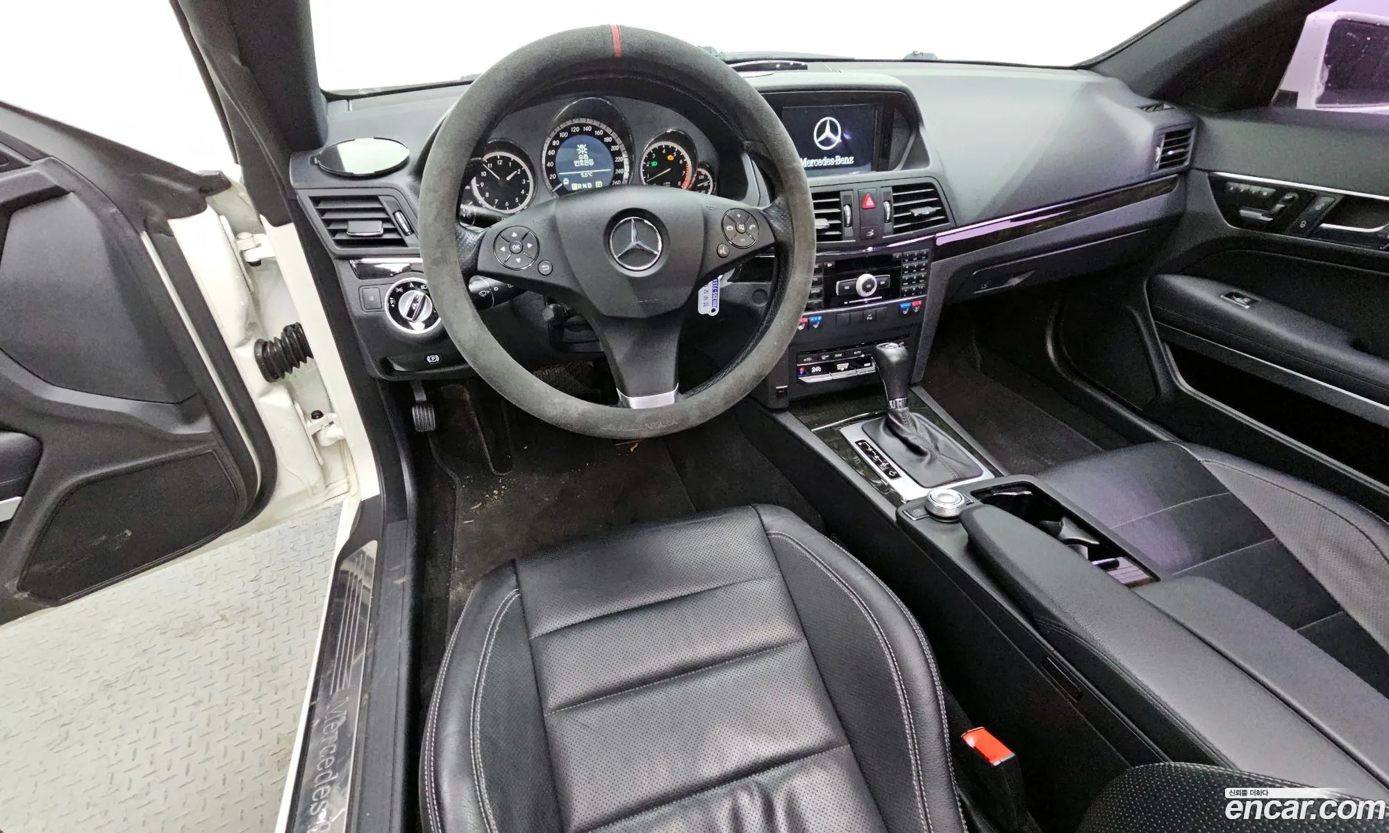 Mercedes-Benz E-Class W212 2011 WDDKJ5GB5BF112423 — 8