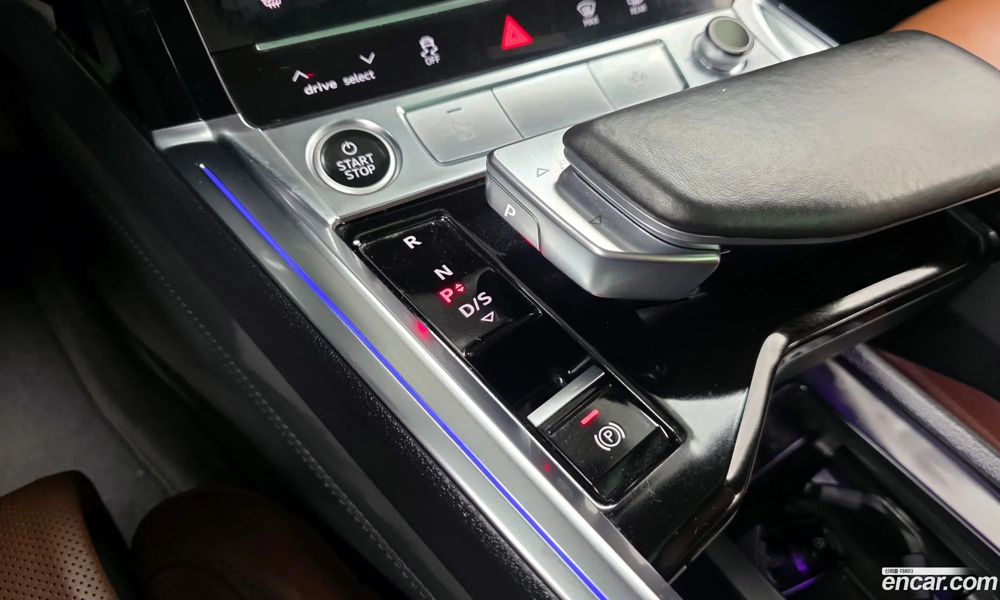 Audi e-tron 2021 WAUZZZGE4MB043945 — 13