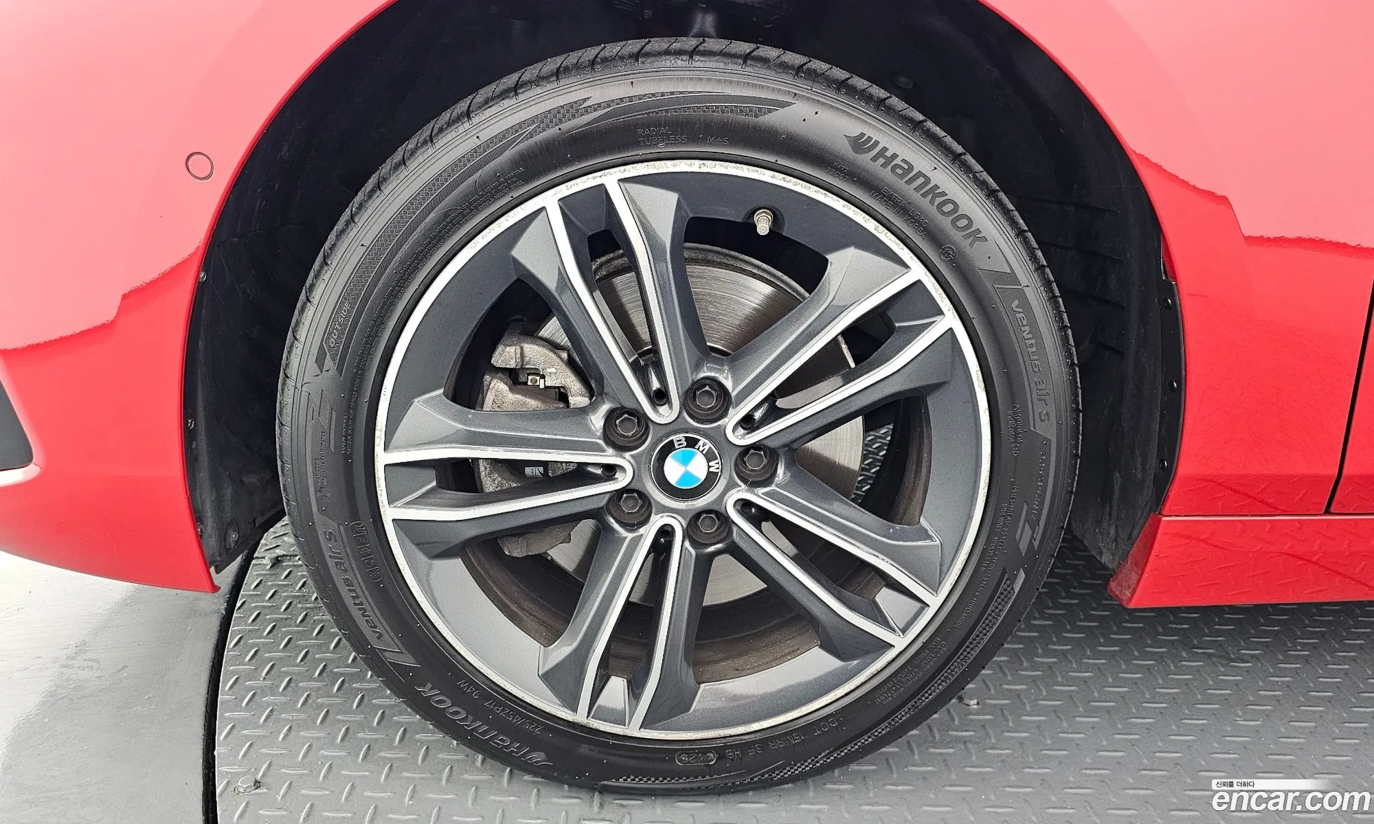 BMW 1 Series 2020 WBA7M9106L7F53995 — 8
