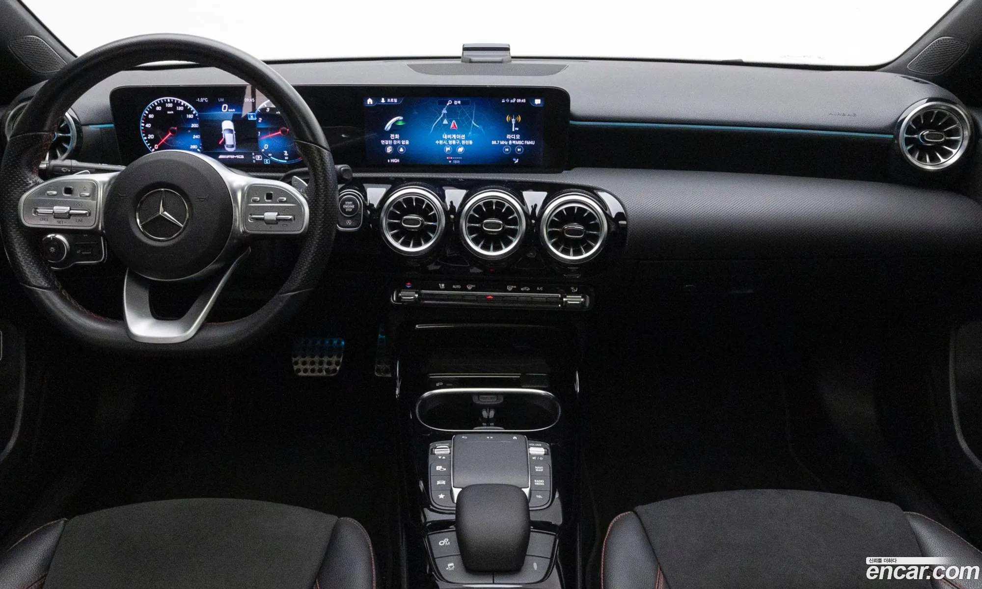 Mercedes-Benz A-Class W177 2021 — 16