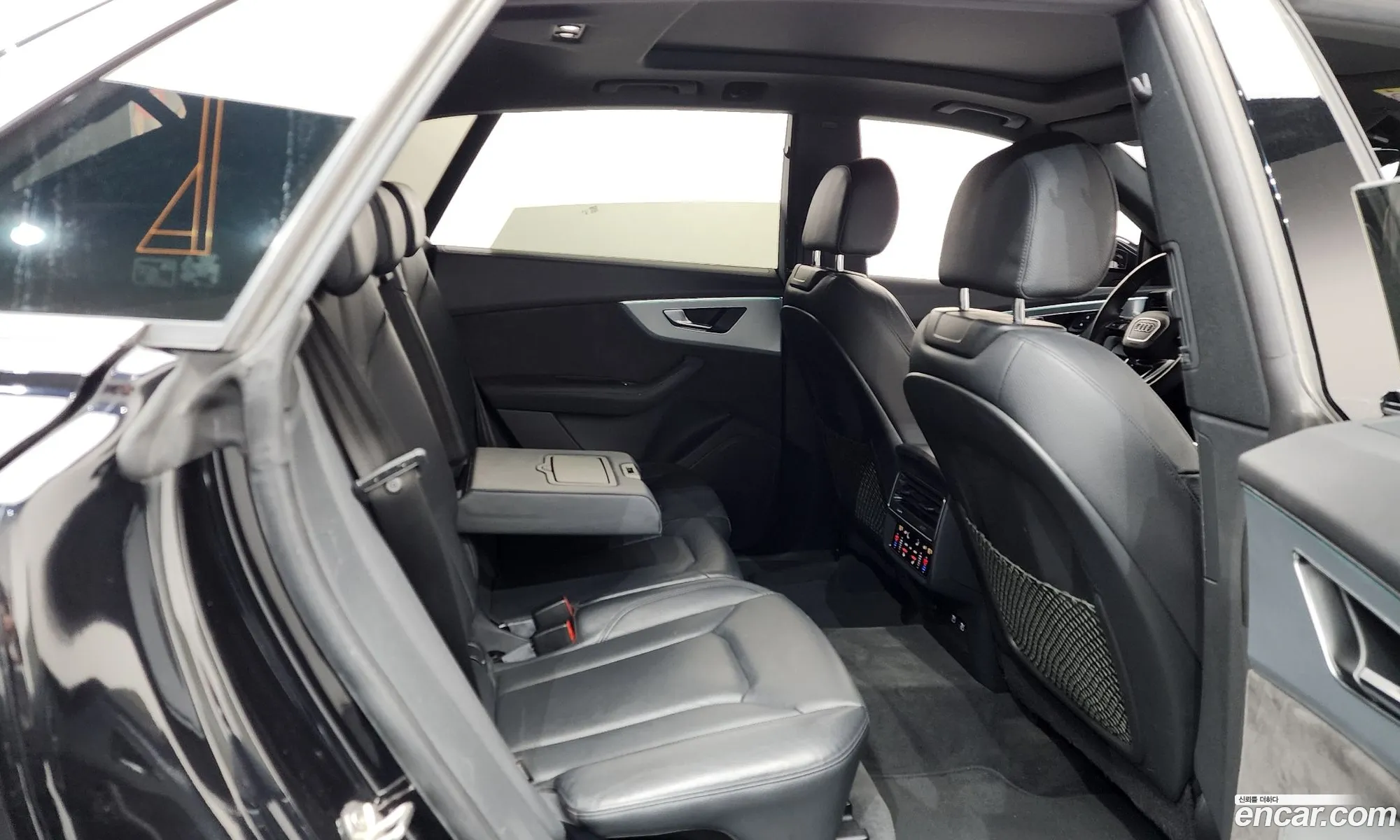 Audi Q8 2021 — 15