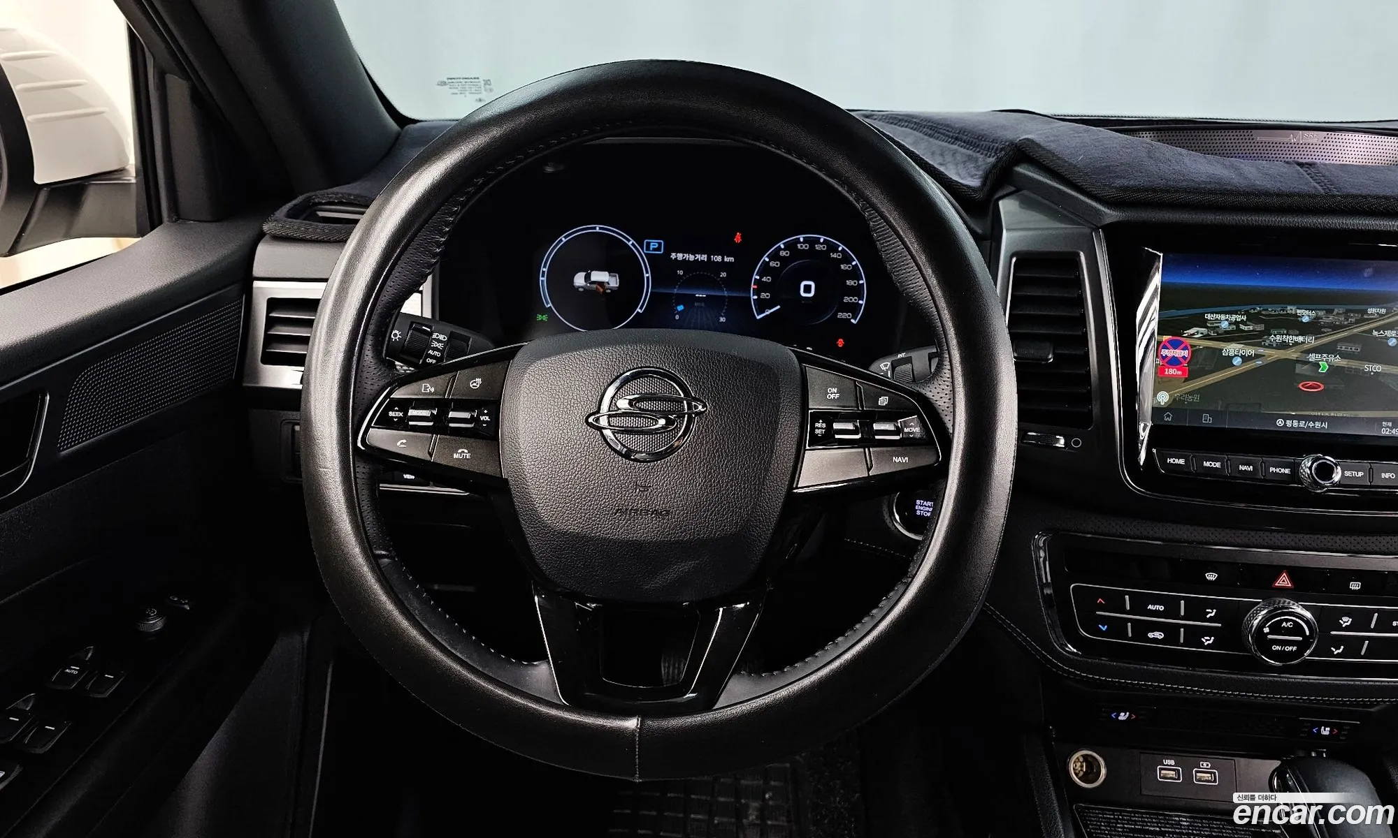 KG Mobility (SsangYong) Rexton Sports Khan 2022 — 16