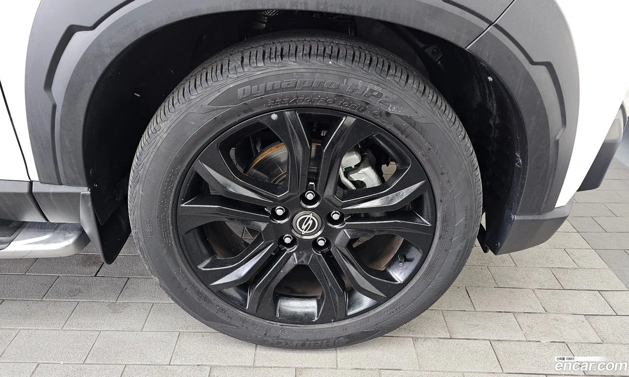 KG Mobility (SsangYong) Rexton Sports Khan 2022 — 18
