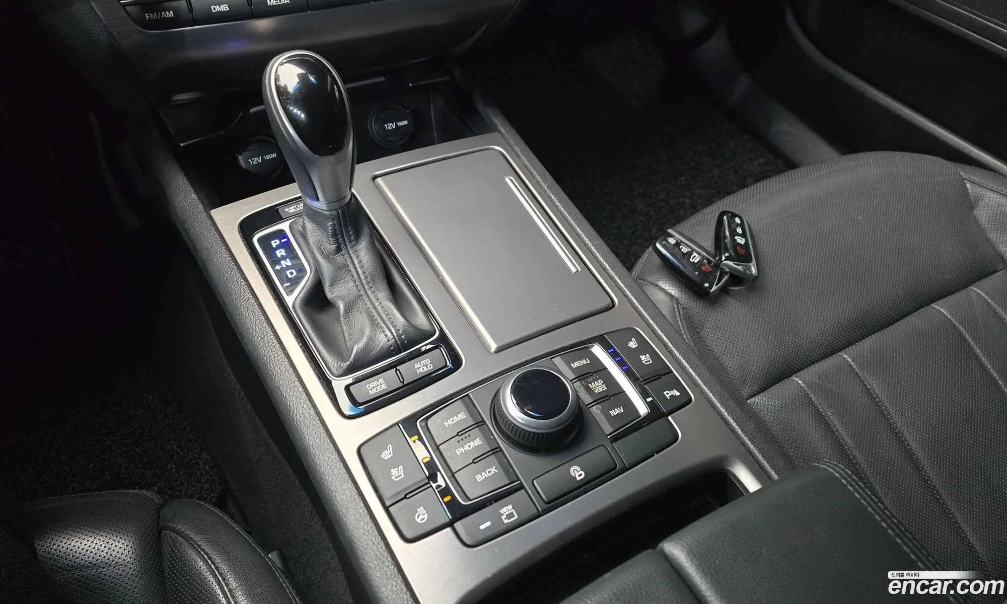 Hyundai Genesis DH 2016 — 8
