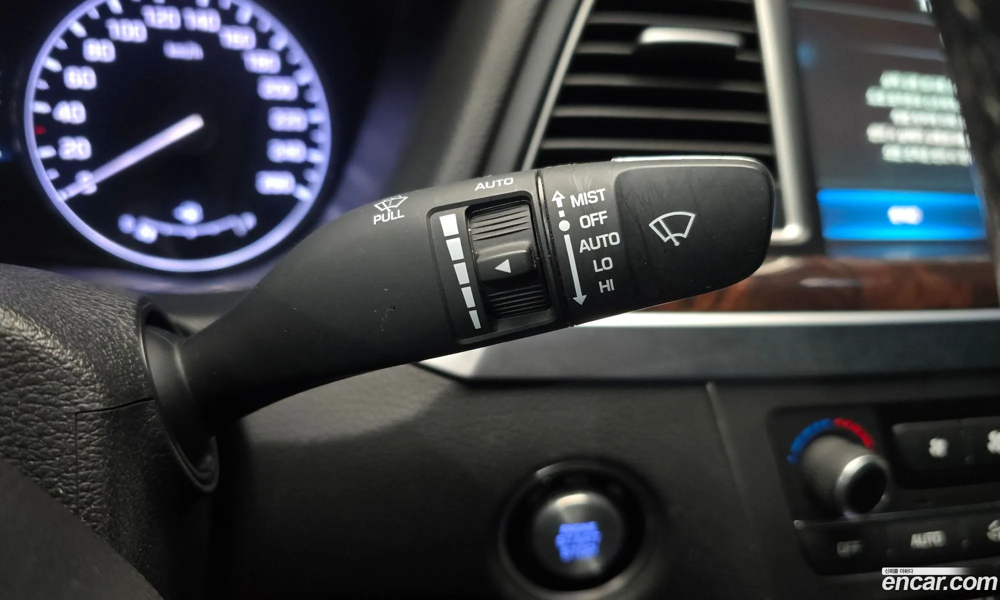 Hyundai Genesis DH 2016 — 9