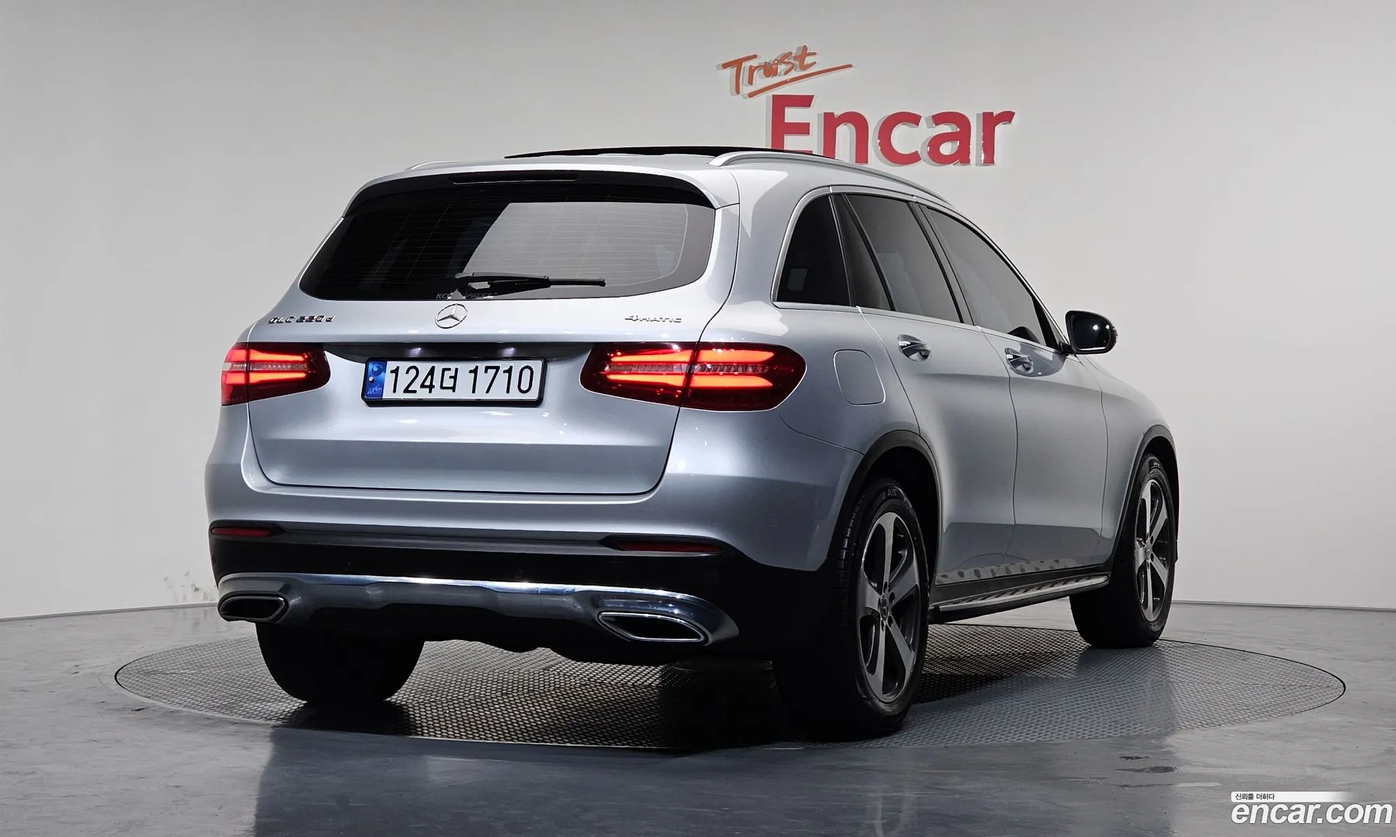 Mercedes-Benz GLC-Class X253 2017 WDC0G0FB1JF299530 — 16