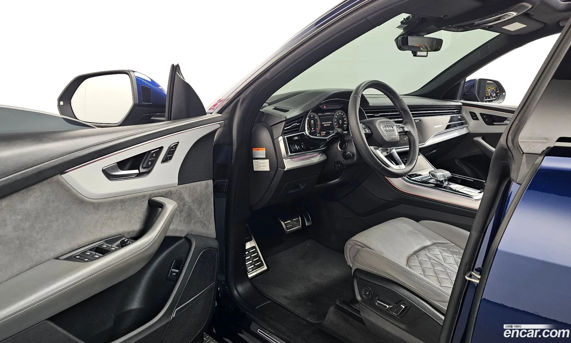 Audi Q8 2021 WAUZZZF11MD000781 — 6