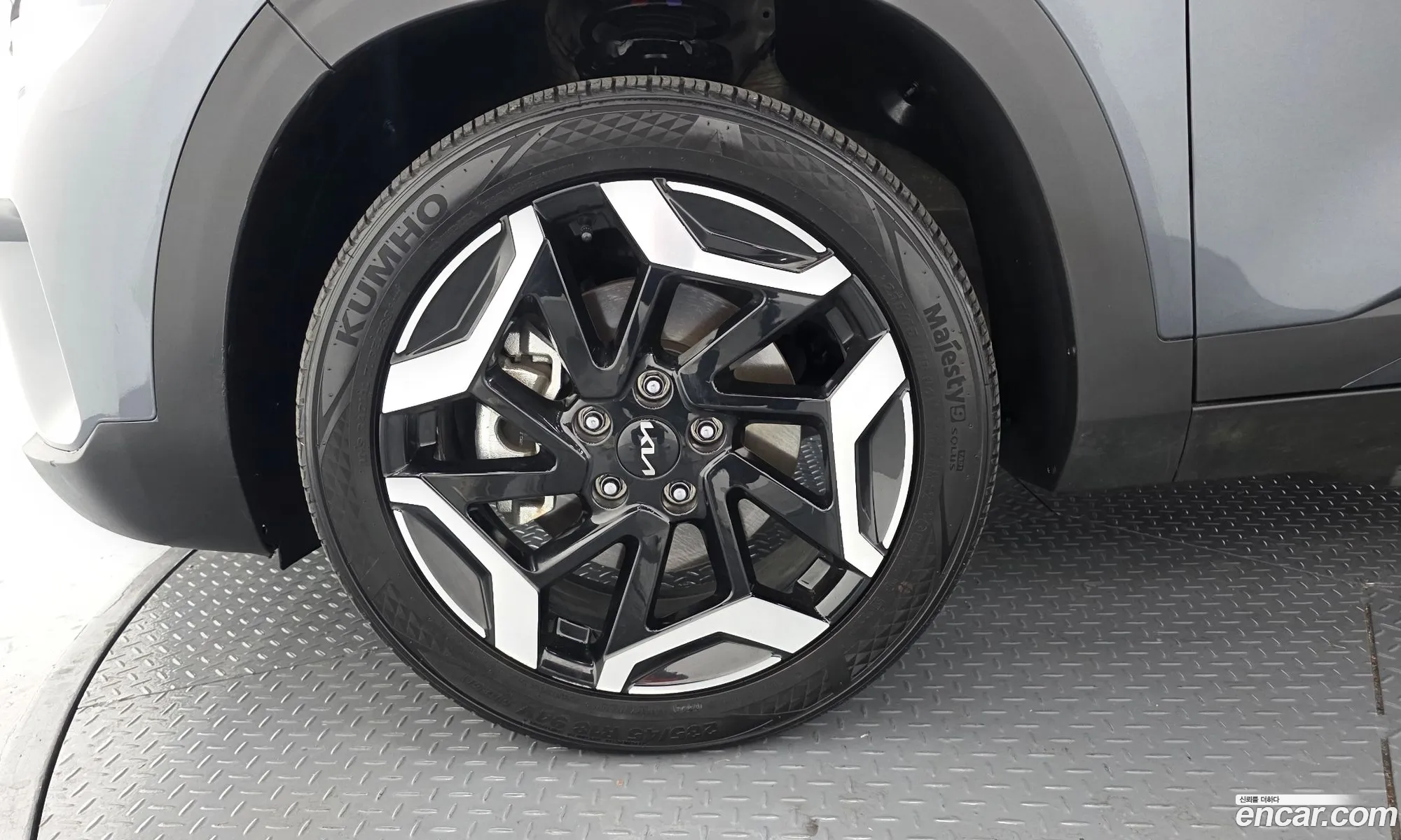 Kia Seltos 2025 — 16