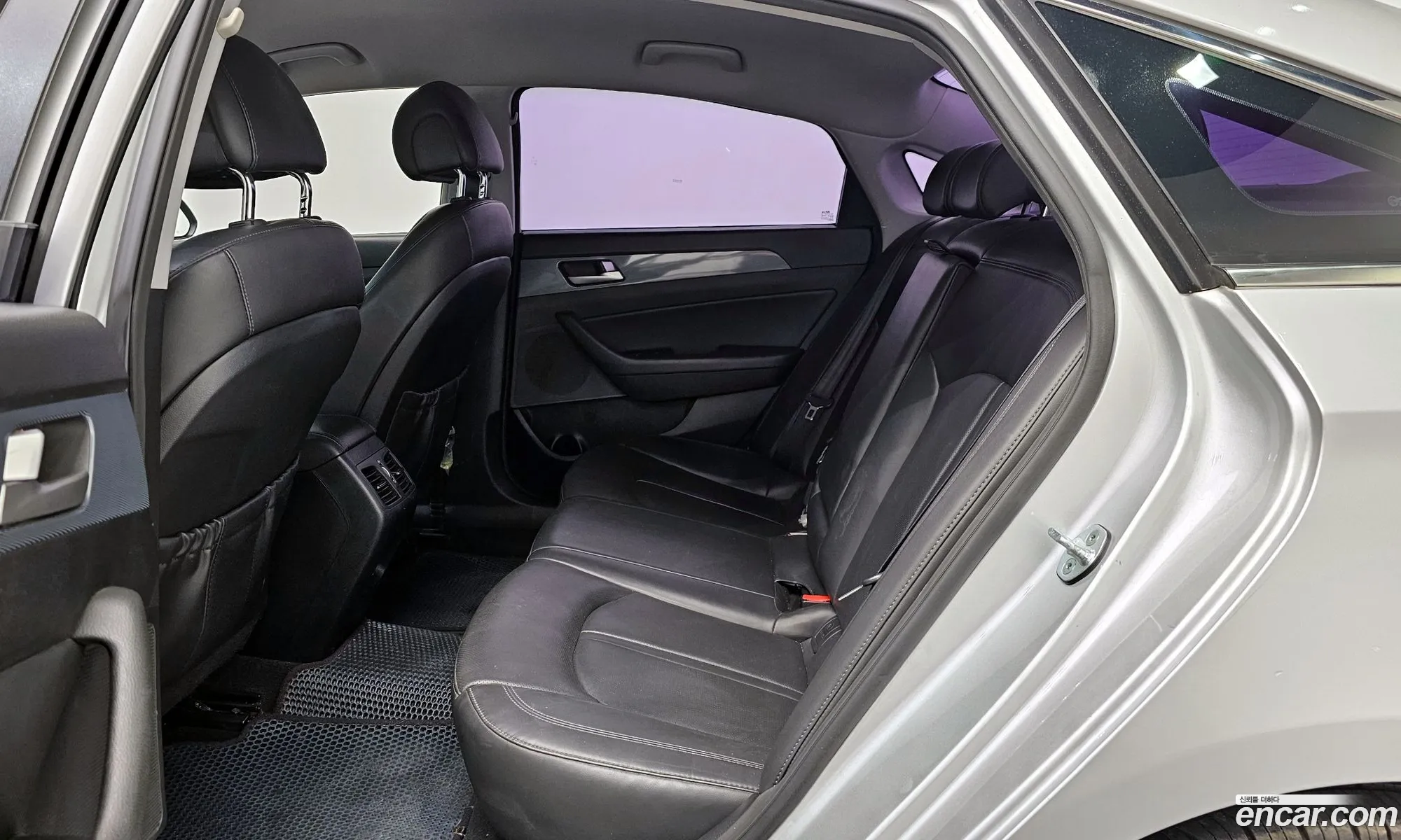 Hyundai LF Sonata Hybrid 2015 — 3